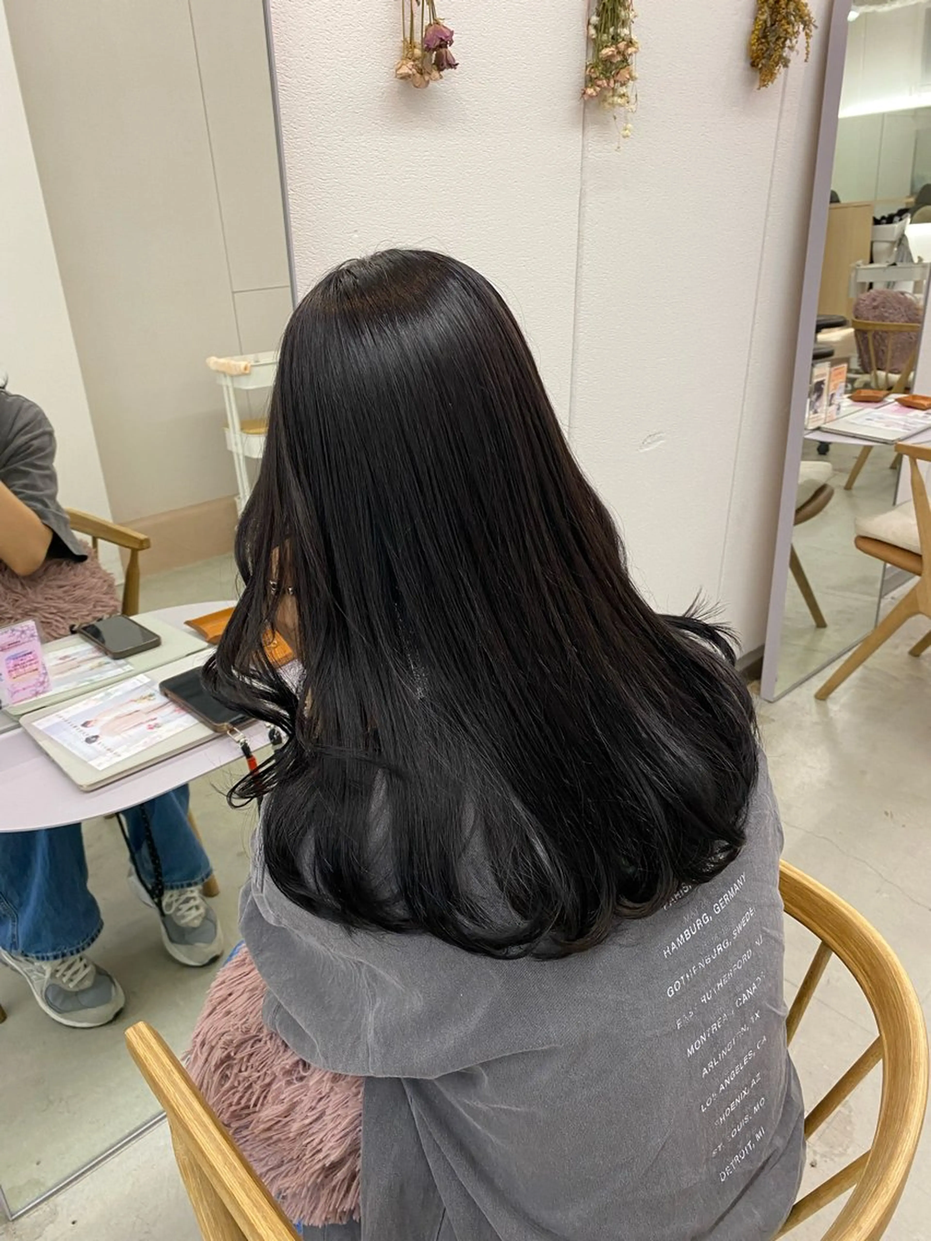 セミロング カラー 黒髪 NIKO/名古屋/ 髪質改善/艶髪のヘアスタイル