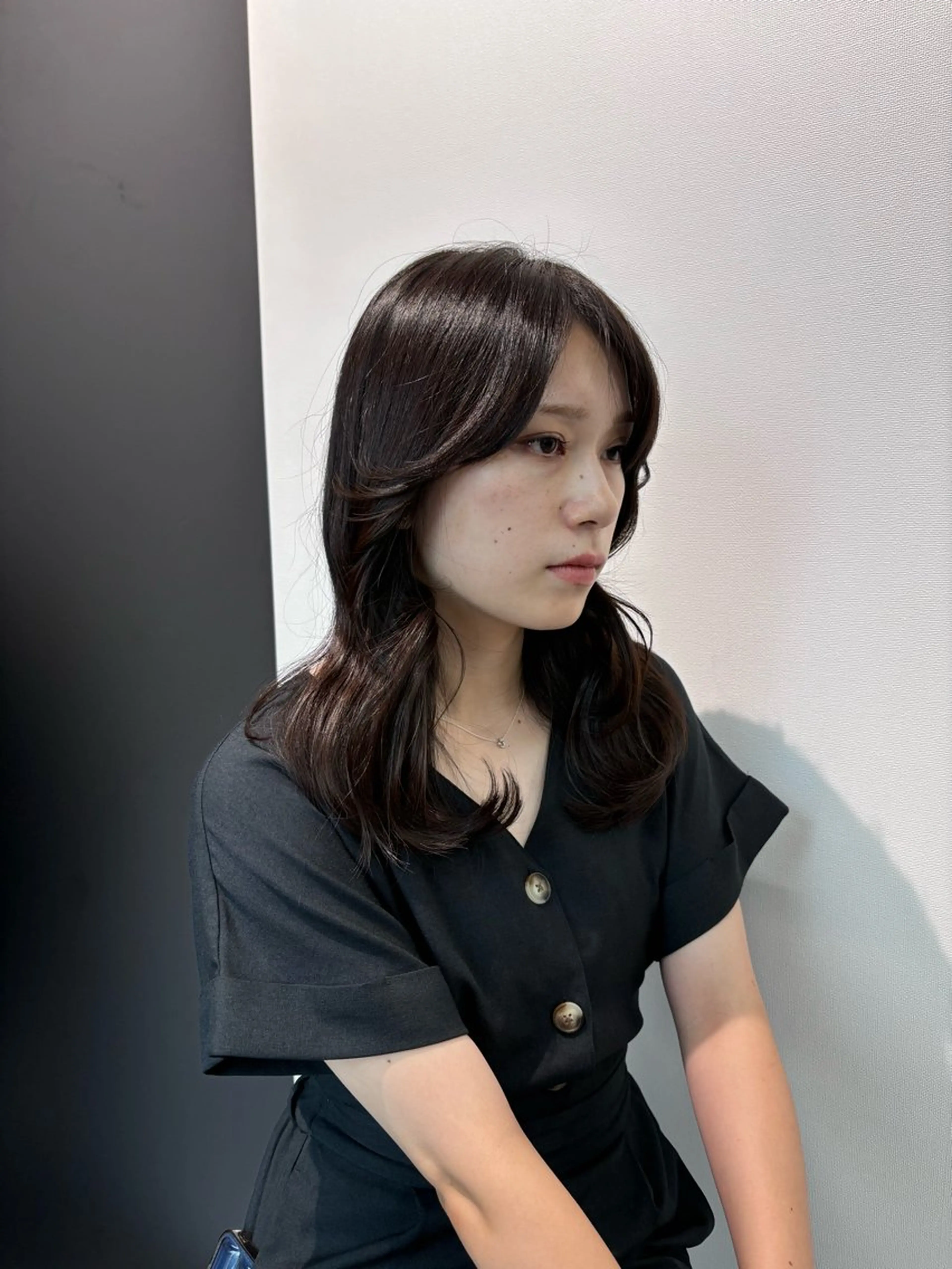 ロング ♥韓国レイヤー/透明 感カラー/目黒慎太郎のヘアスタイル