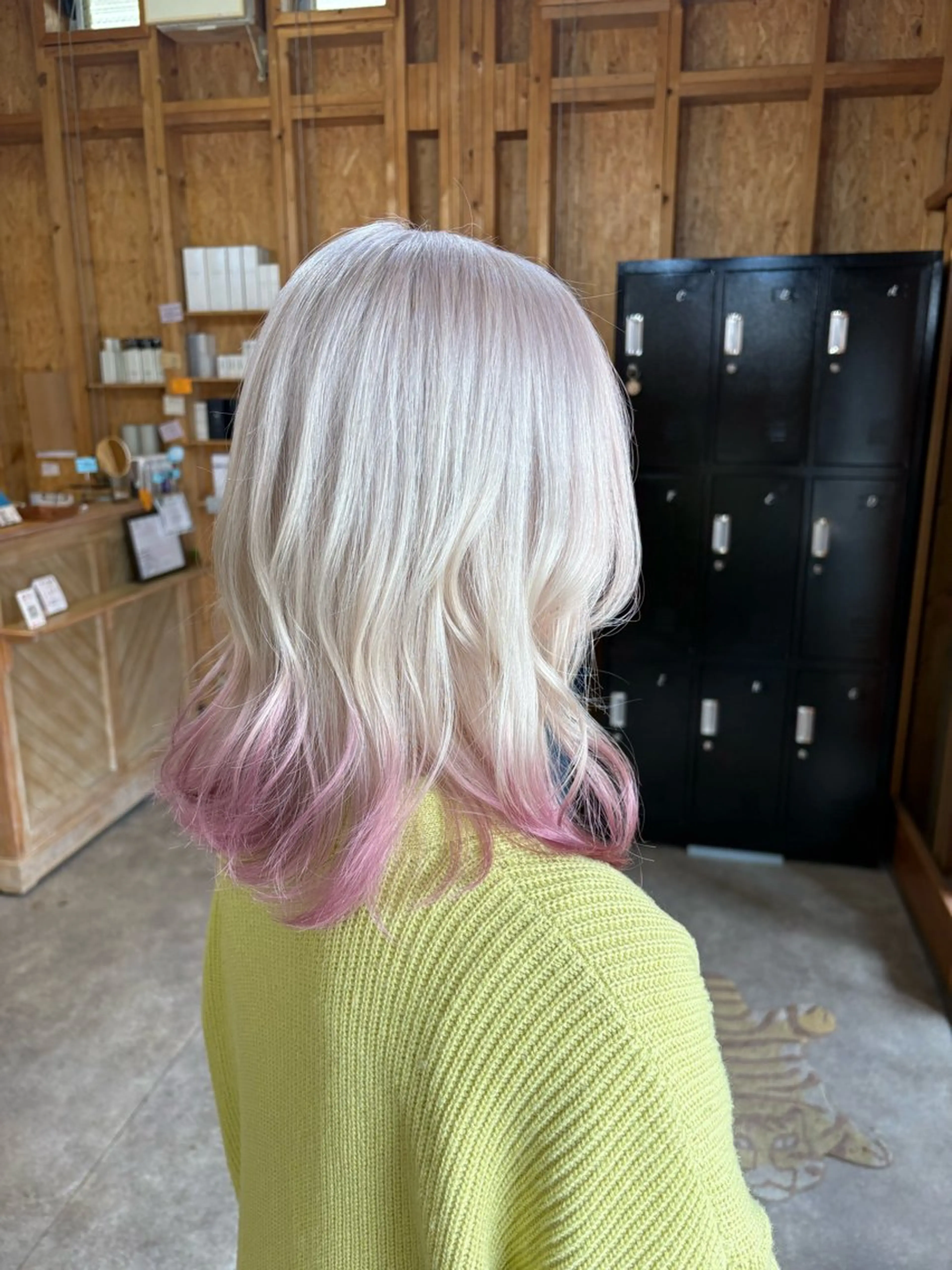 カラー まろみ暖色×ボブ ×chia🕯のヘアスタイル