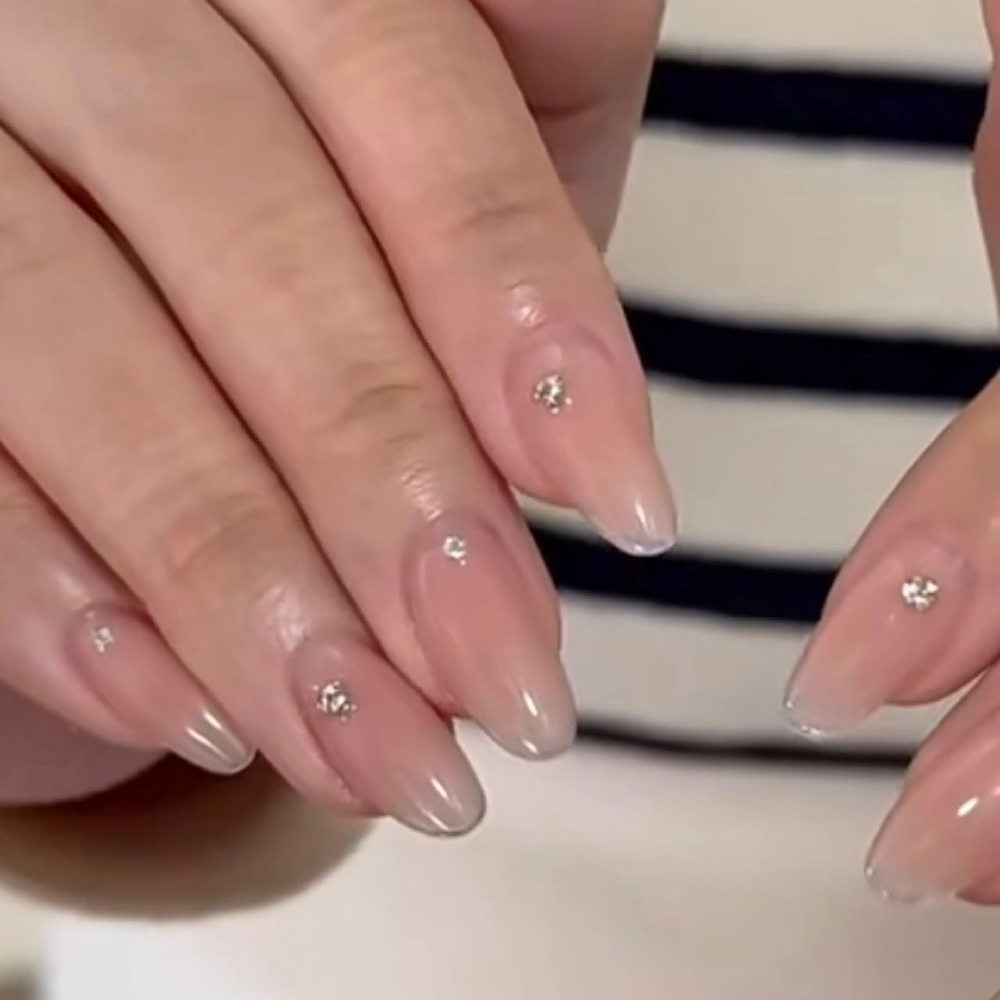 ネイル moon nail hikariのネイルデザイン