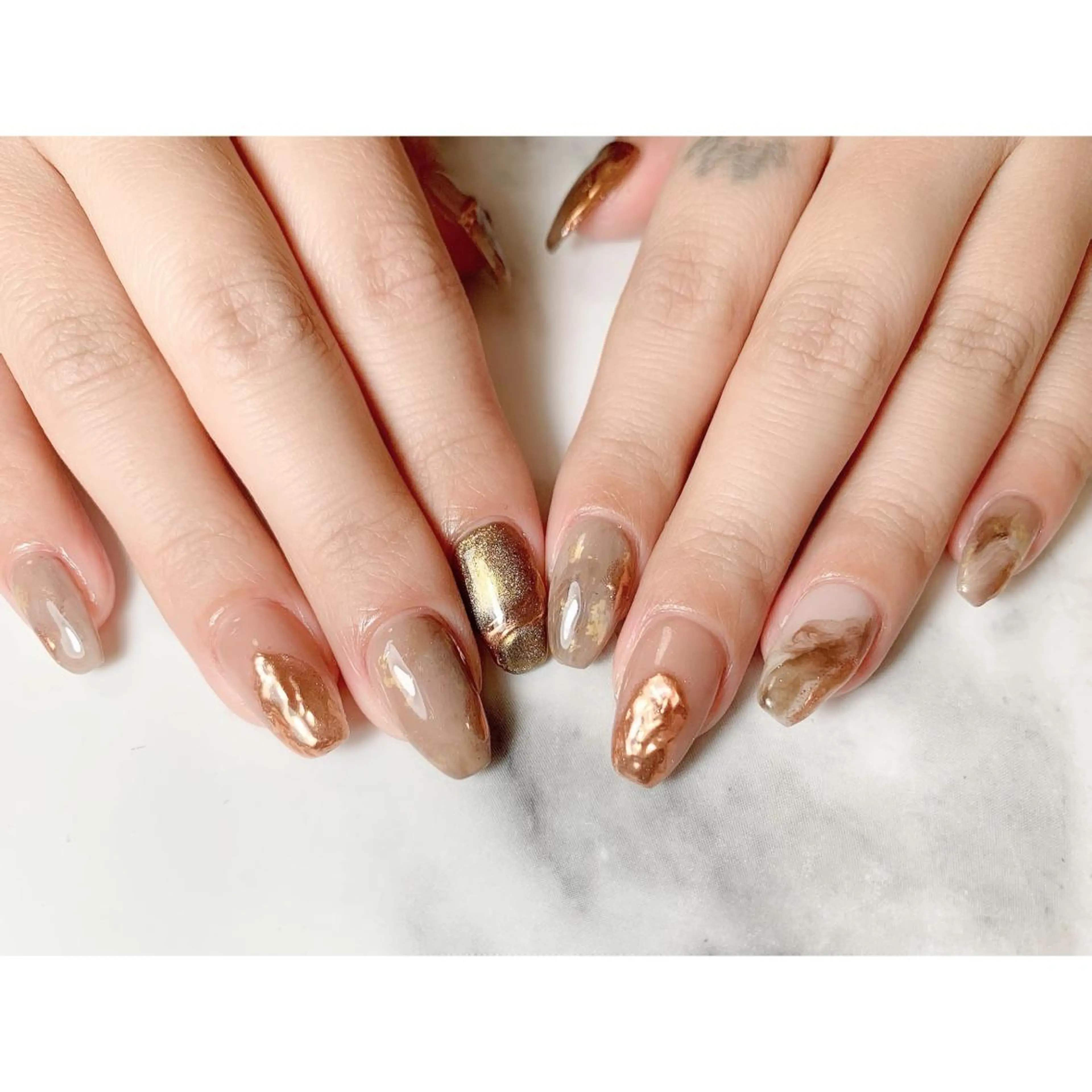 ネイル ニュアンスネイル nailsalon maluriのネイルデザイン