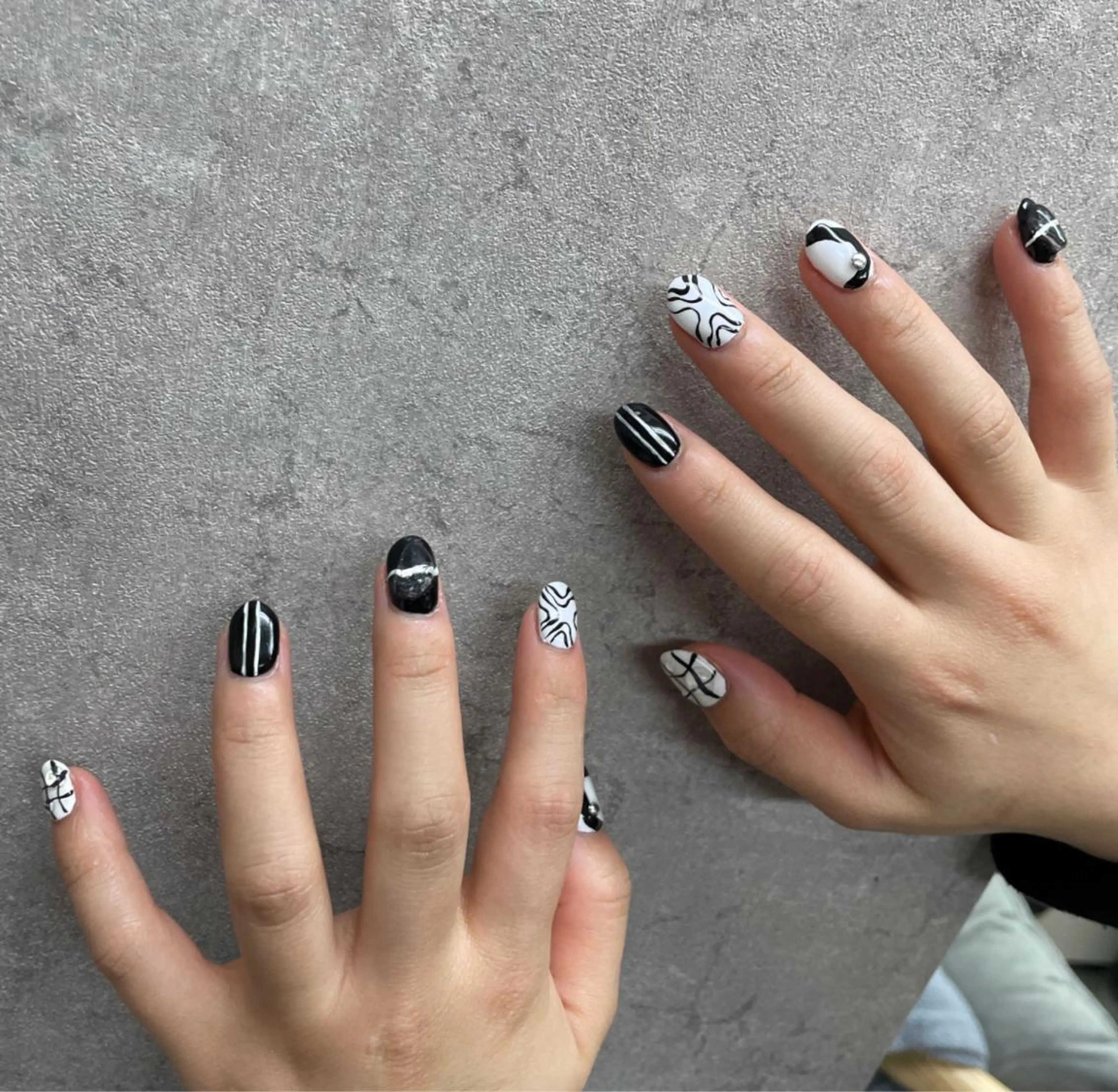 ネイル アートネイル ジェルネイル ニュアンスネイル スカルプネイル nailstudio eviz新宿店のネイルデザイン