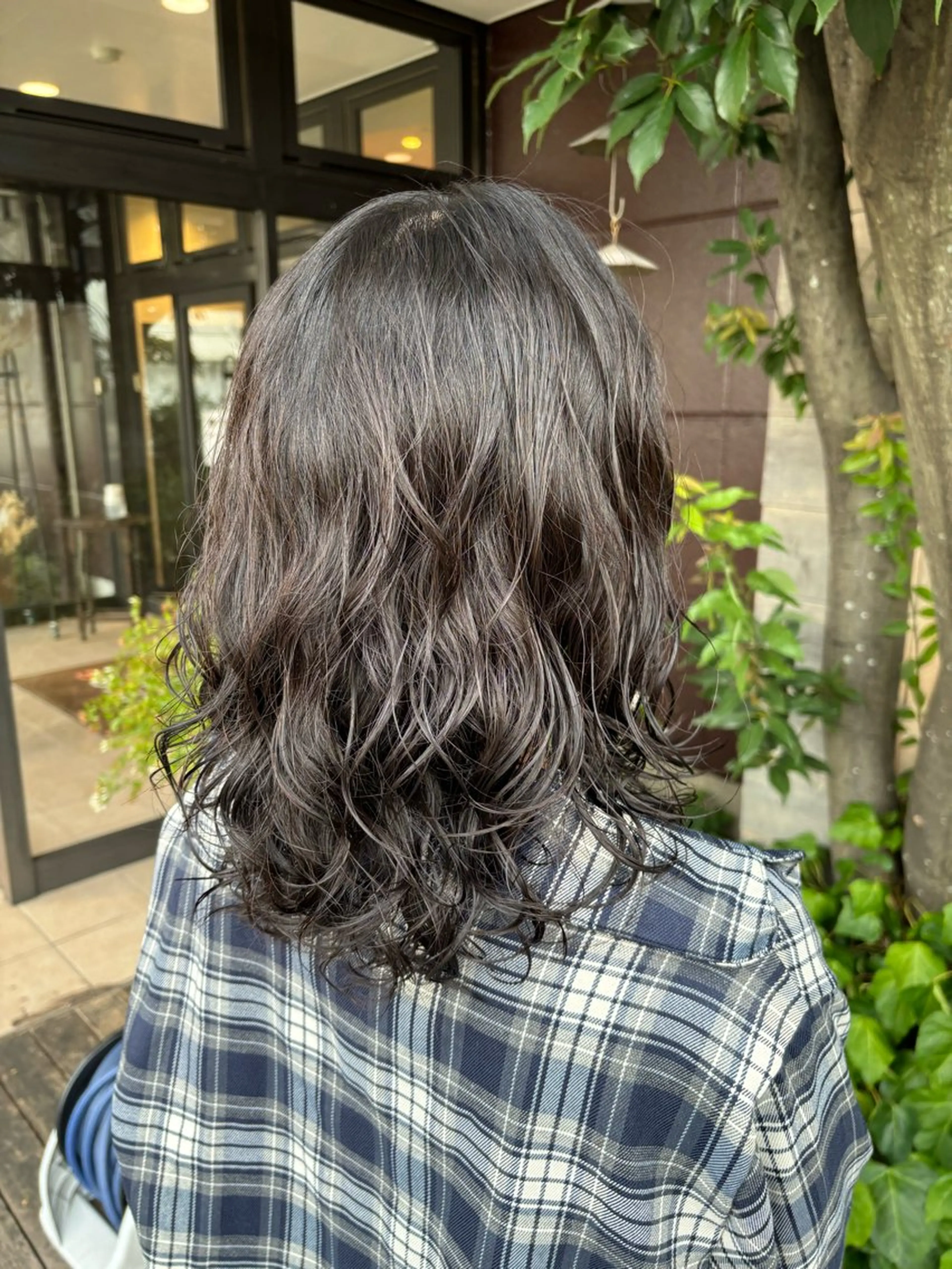 セミロング パーマ 梨子🐣艶カラー🌈 ダメージレス💖のヘアスタイル