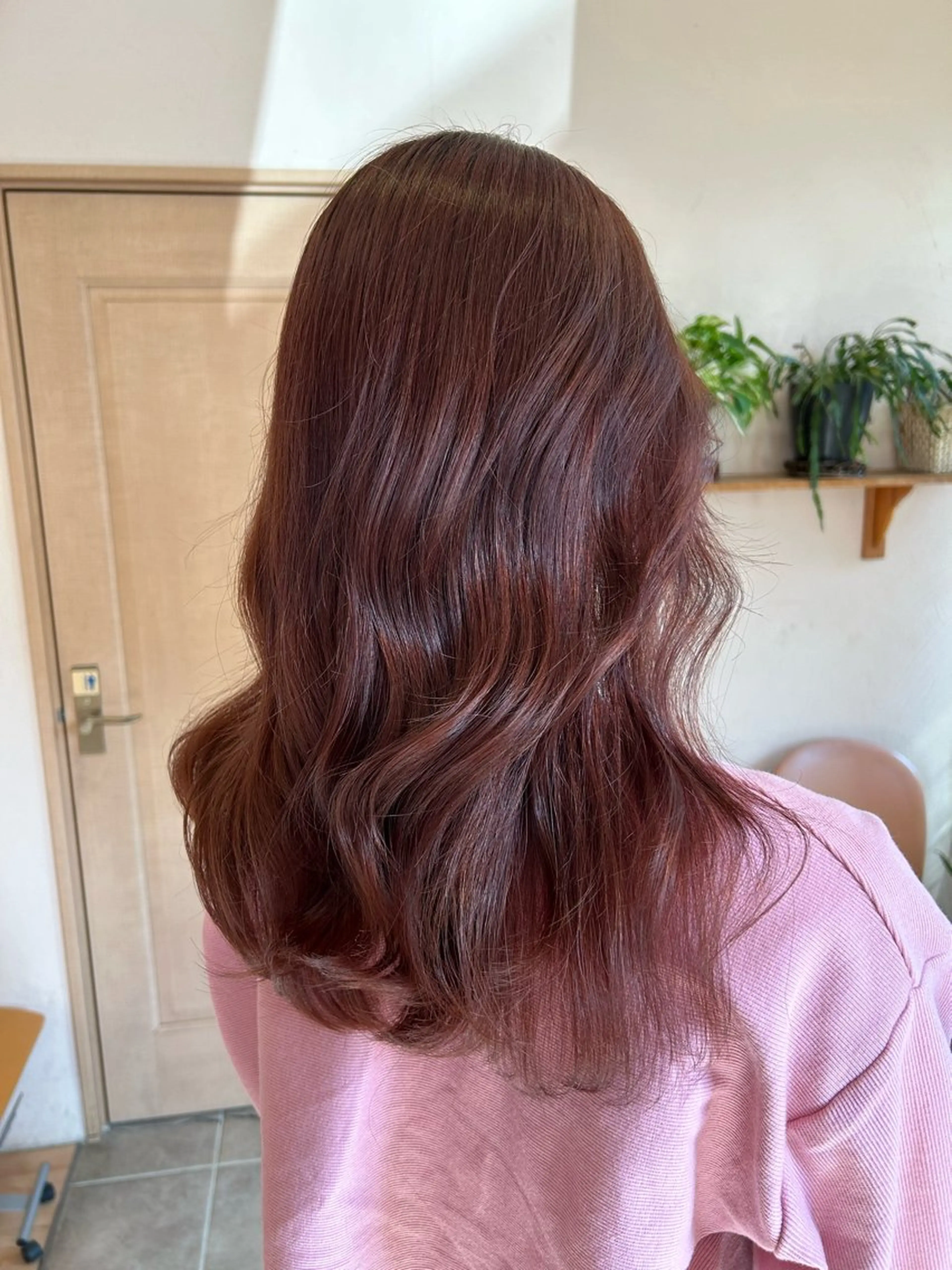 セミロング カラー mayu .のヘアスタイル