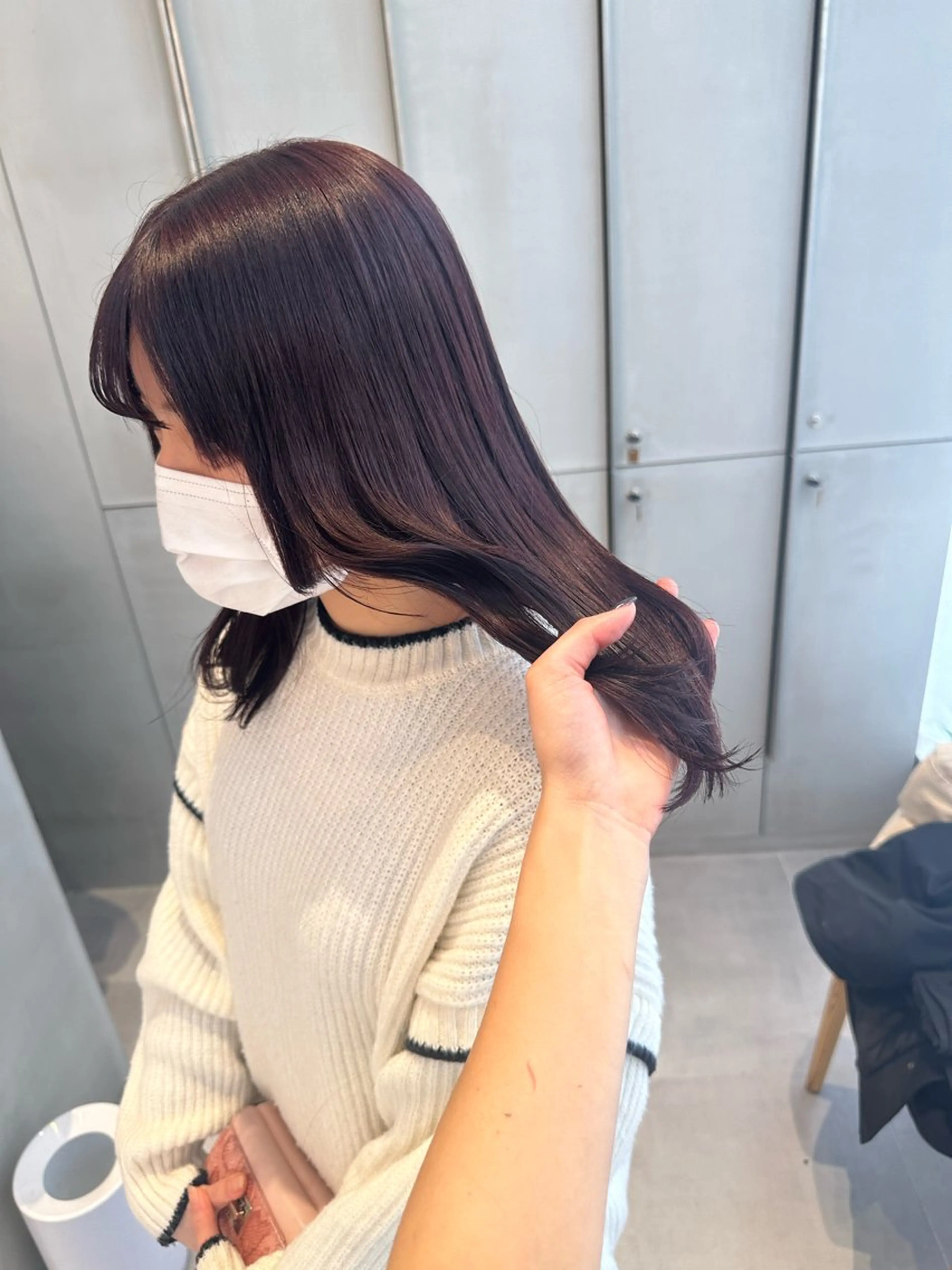 セミロング カラー ヘアカラー トリートメント ヘッドスパ ヘアセット ミオ💎透ける暗髪 ショートカットのヘアスタイル