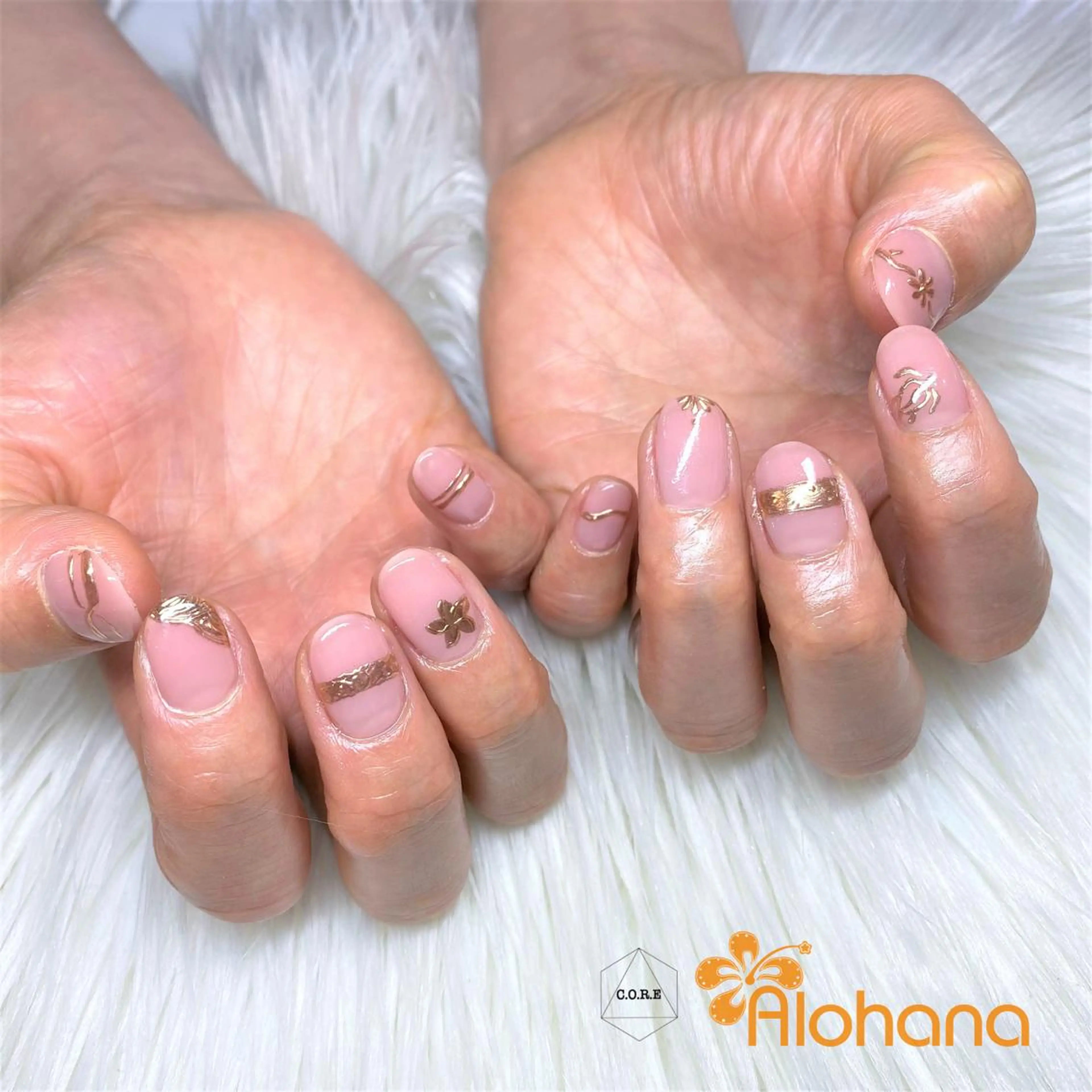 ネイル Alohana Minaのネイルデザイン