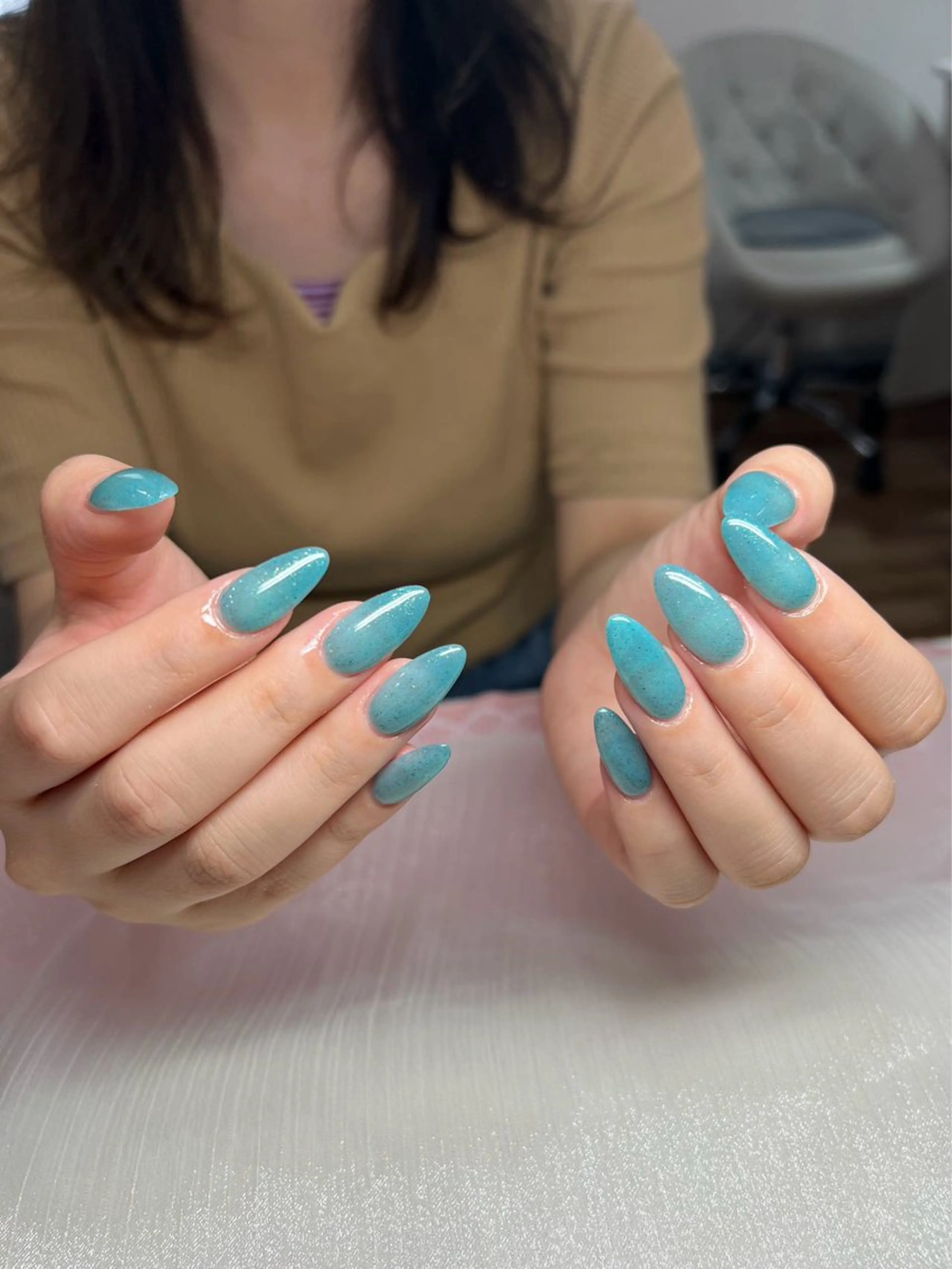 ネイル Ui_Amor (パラジェル)のネイルデザイン