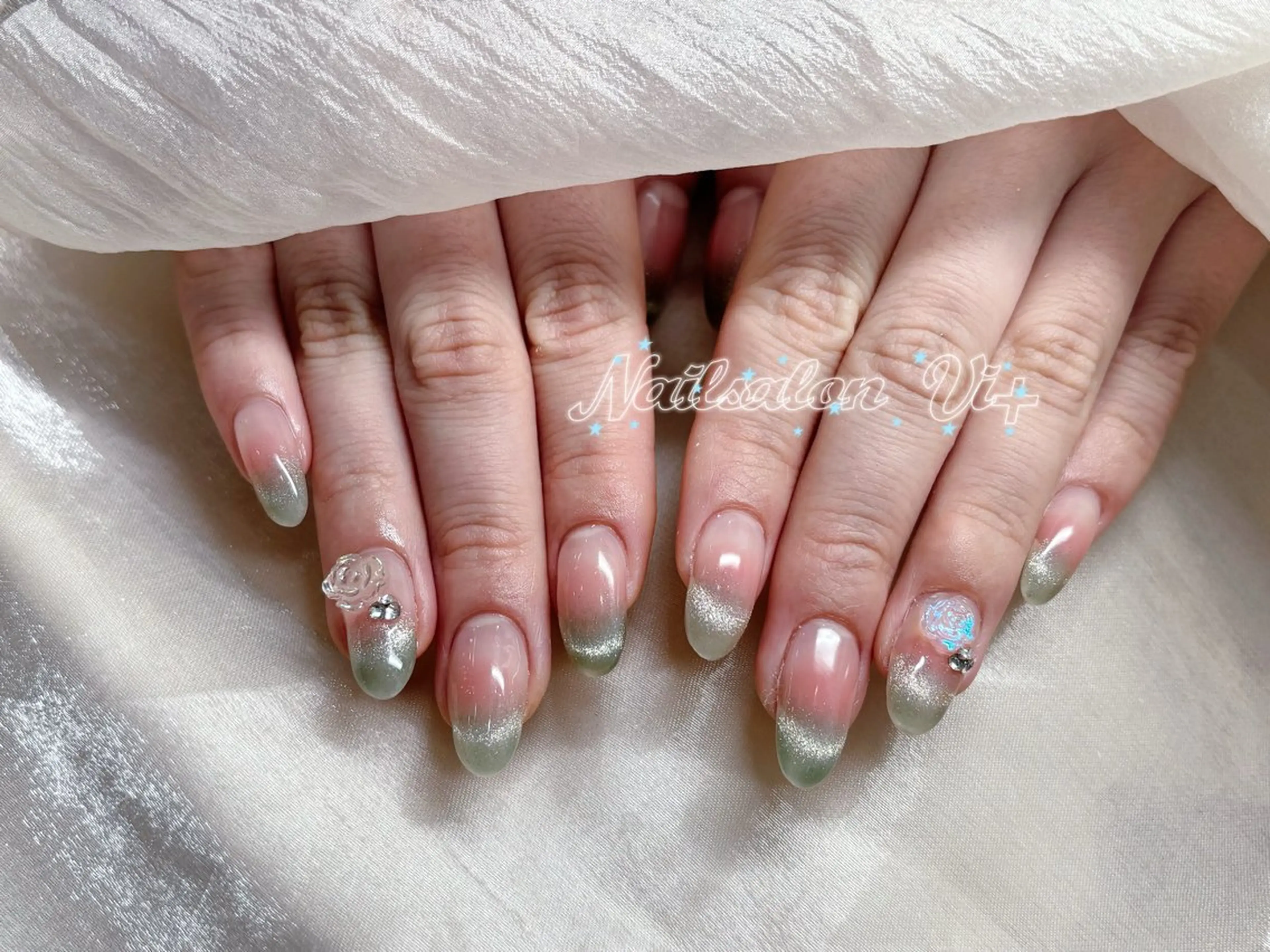 ネイル ハンドネイル 𝒦𝐸𝐼𝒩𝒜 錦糸町ネイルのネイルデザイン