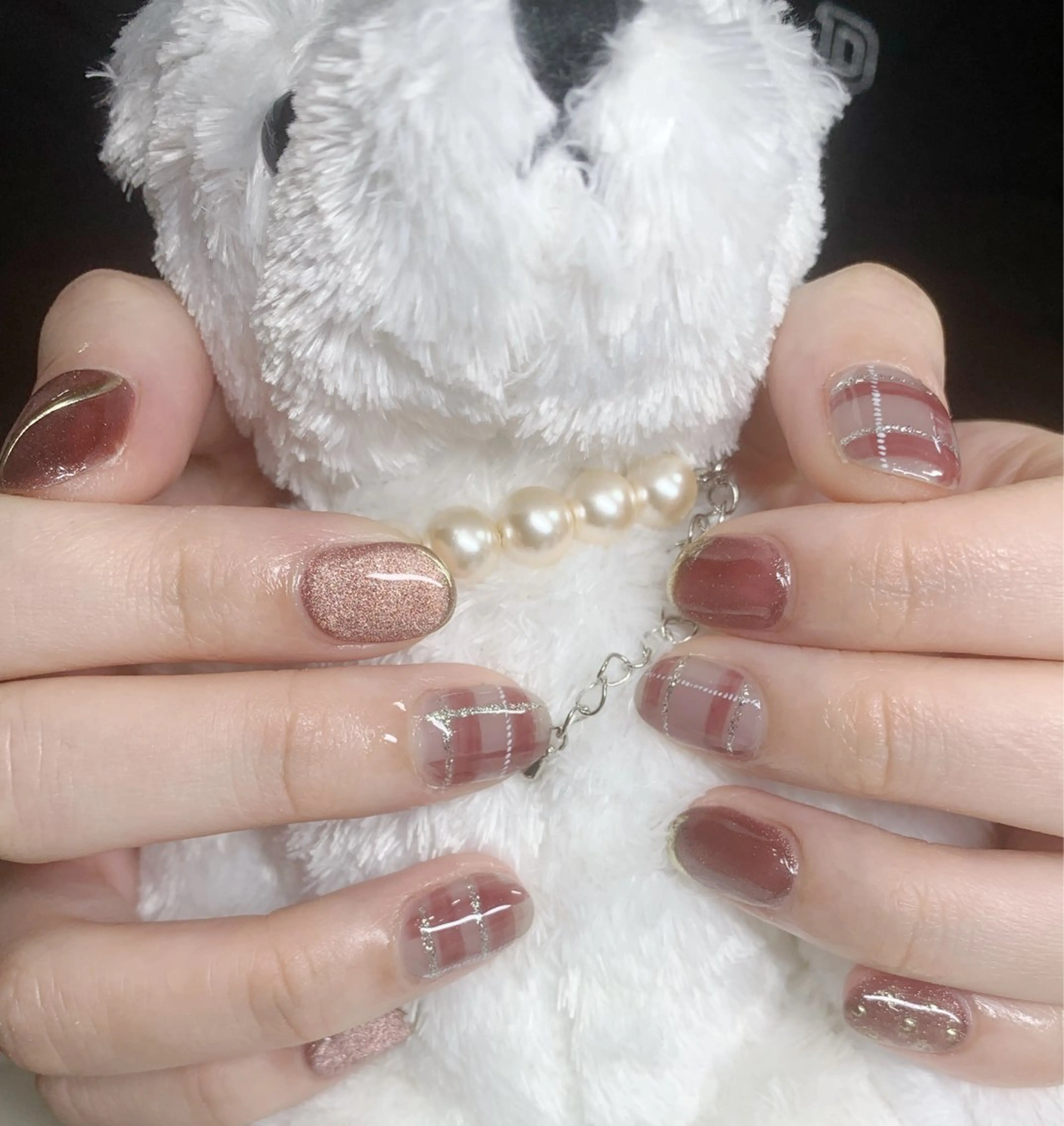 ネイル マグネットネイル ミラーネイル 冬ネイル ハンドネイル mira-cle大濱美容アカデミー所属・AI NAのネイルデザイン