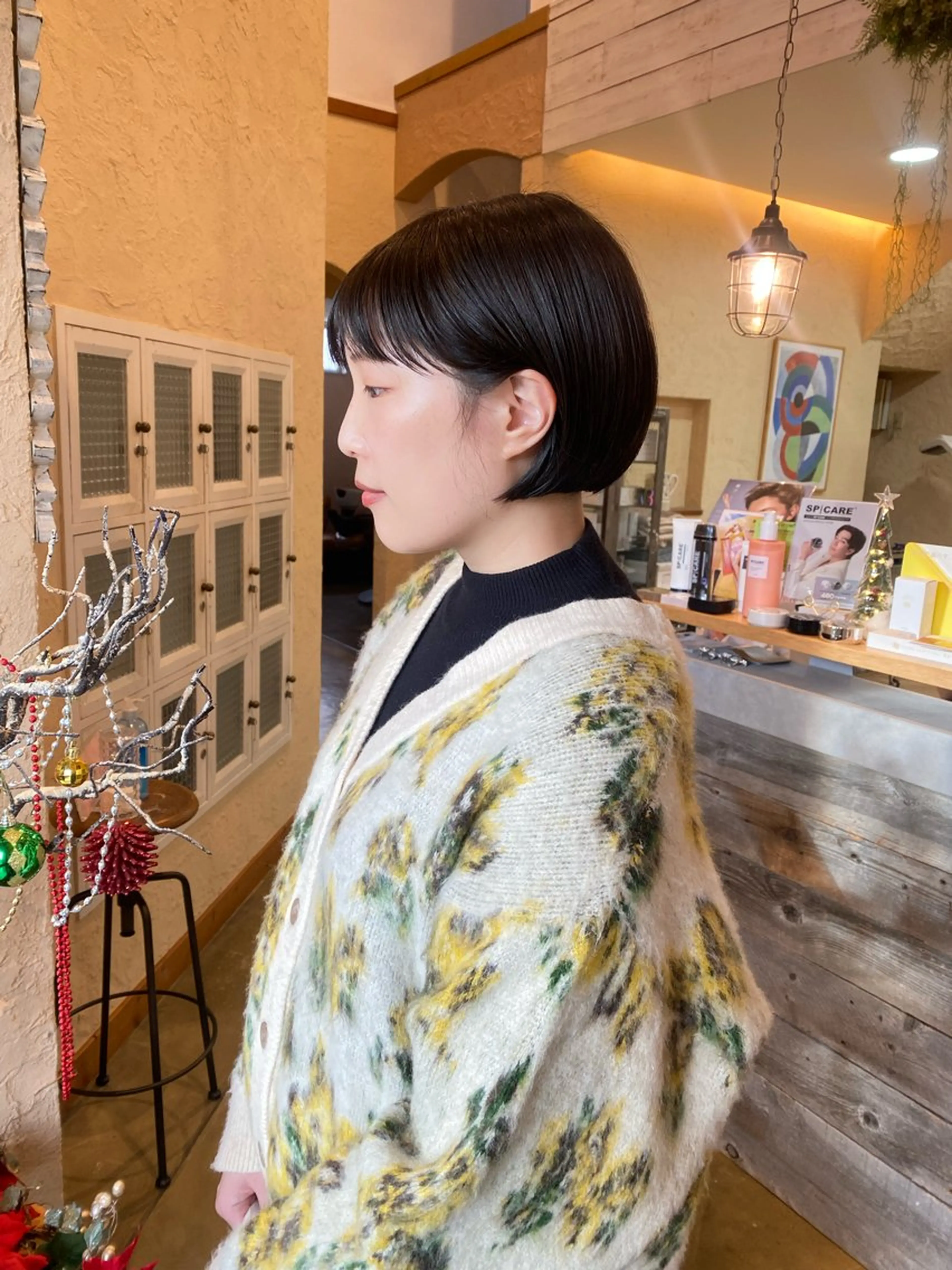 ショート カラー 竹内 柚子のヘアスタイル