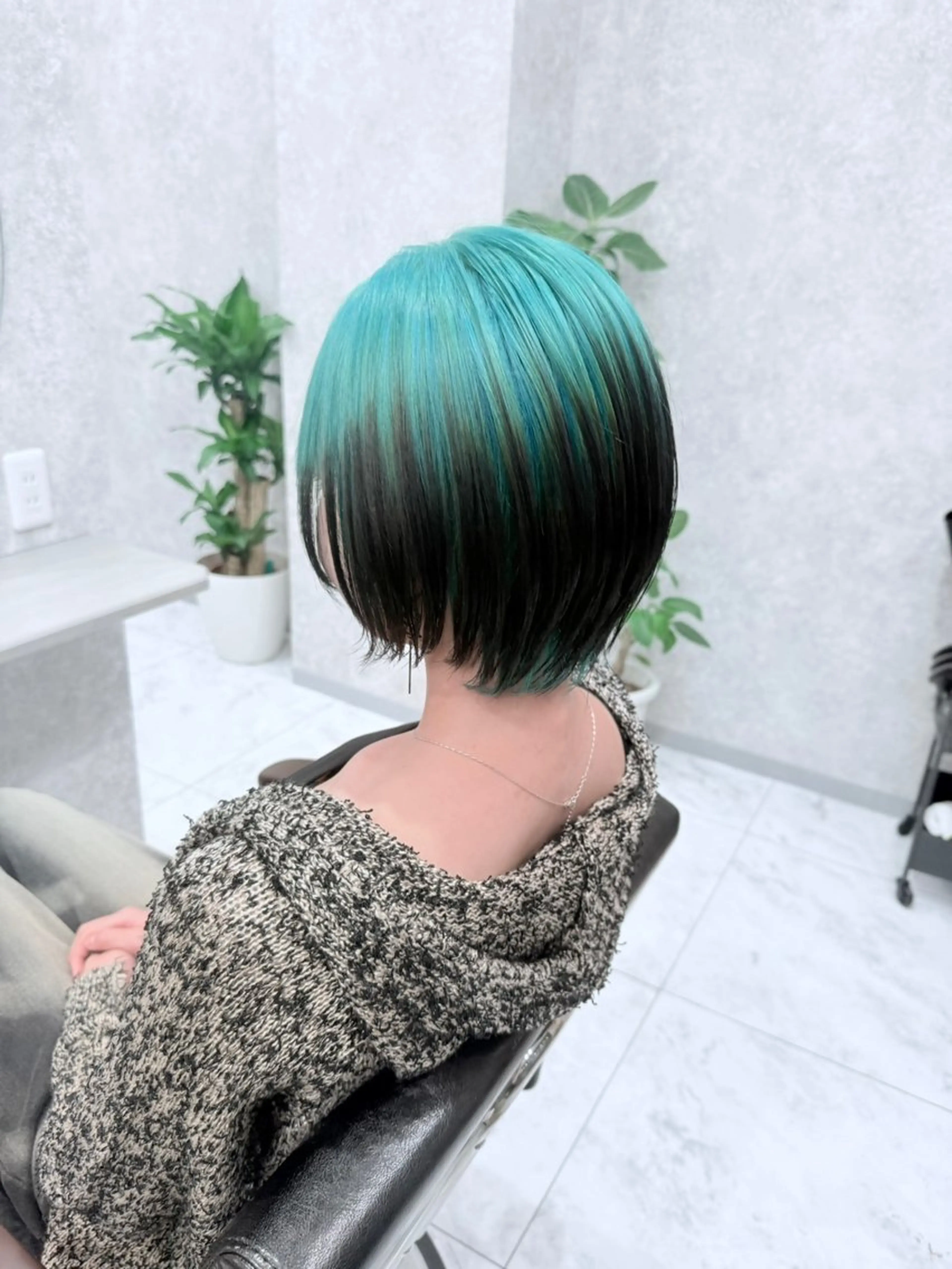 ショート カラー ブリーチ ケアブリーチ デザインカラー ダブルカラー ハイトーンカラー ヘアカラー 🌈派手髪ハイトーン 🌈鈴木亮太🌈のヘアスタイル