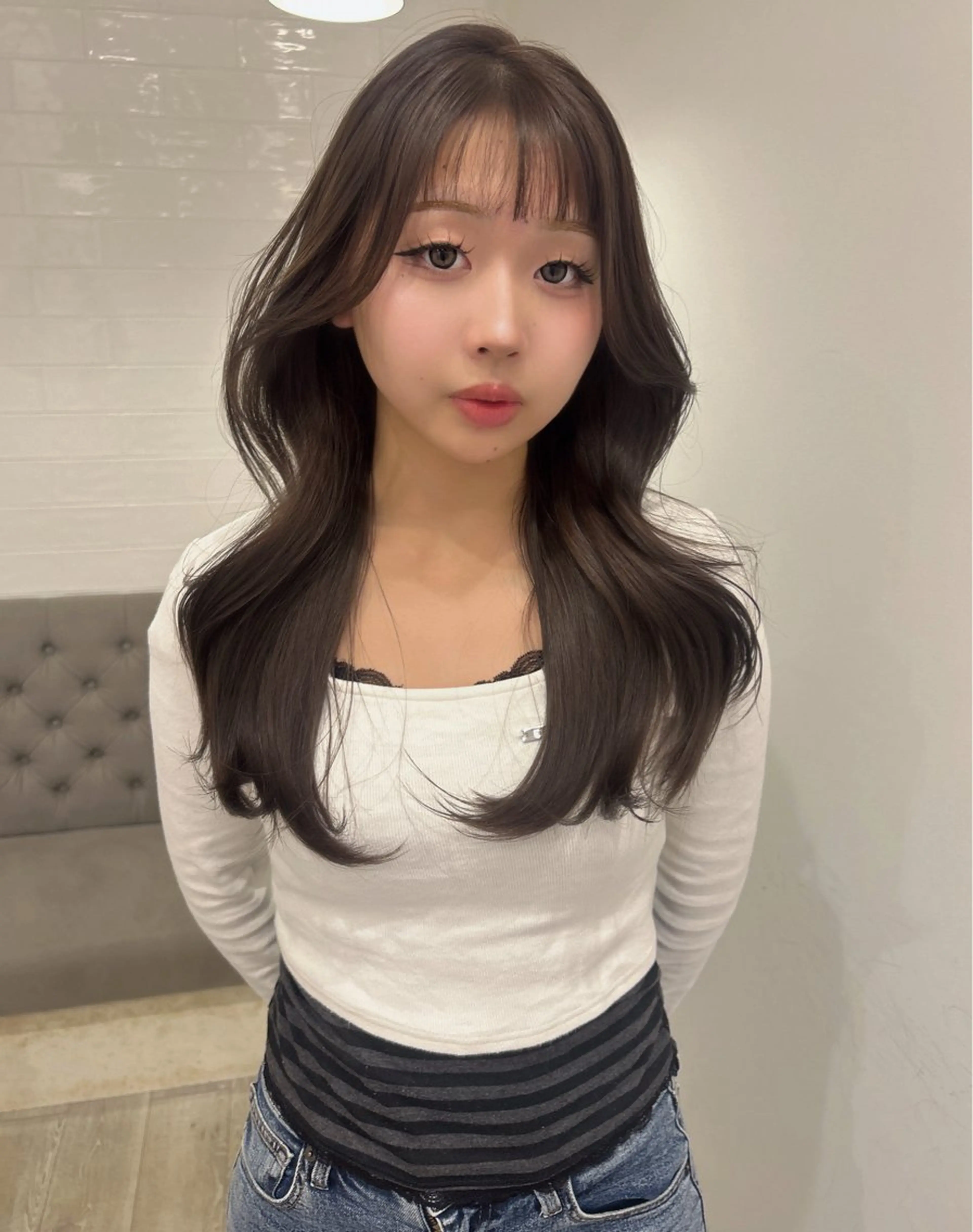 ロング カラー 透明感カラー ヘアカラー トリートメント レイヤーカット/長岡 グレージュ/マユ🎀のヘアスタイル