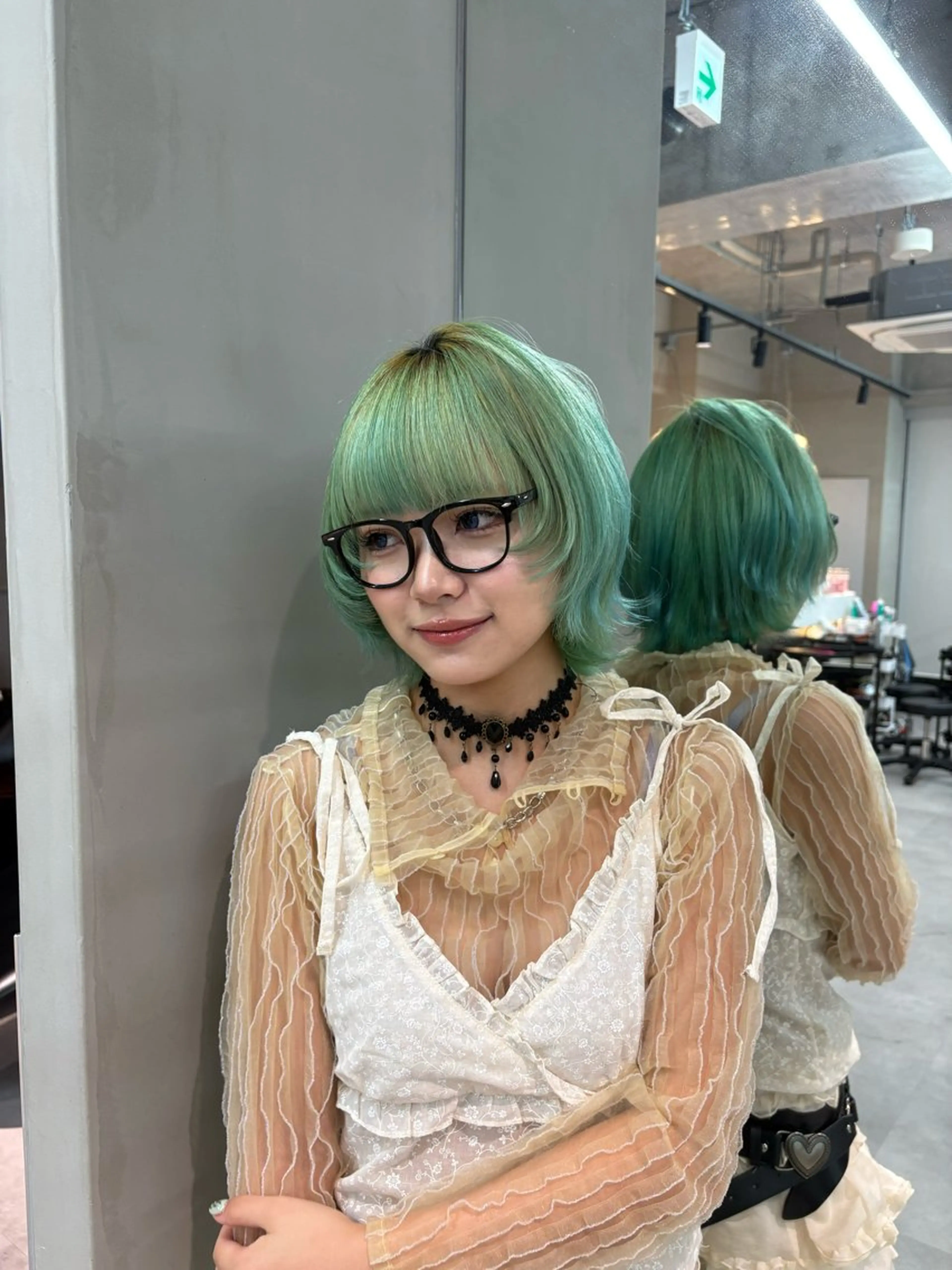 ショート カラー ヘアカラー lond/ MOMOKOのヘアスタイル