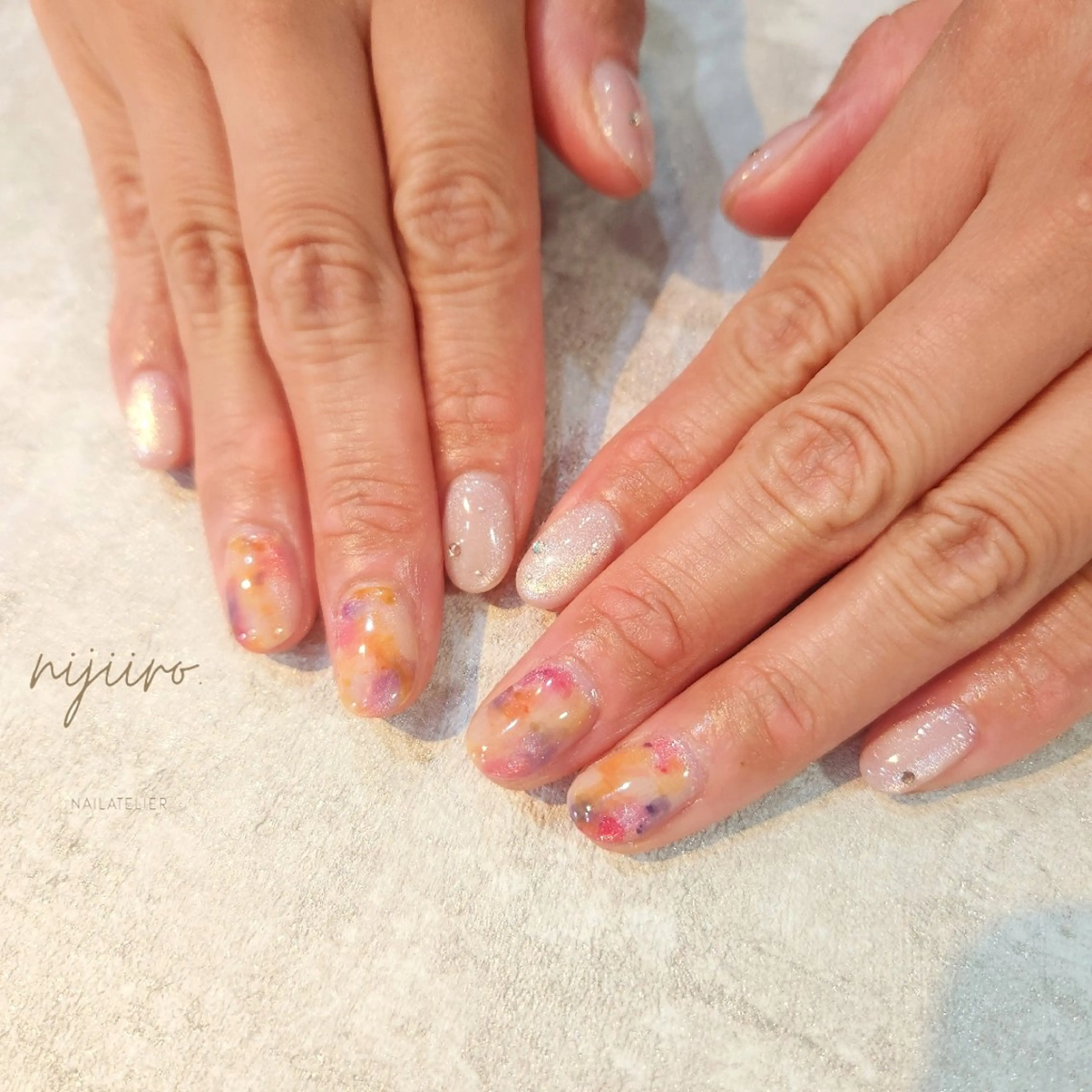 ネイル ハンドネイル nailatelier nijiiro.所属・nijiiro🌈 サトウのネイルデザイン
