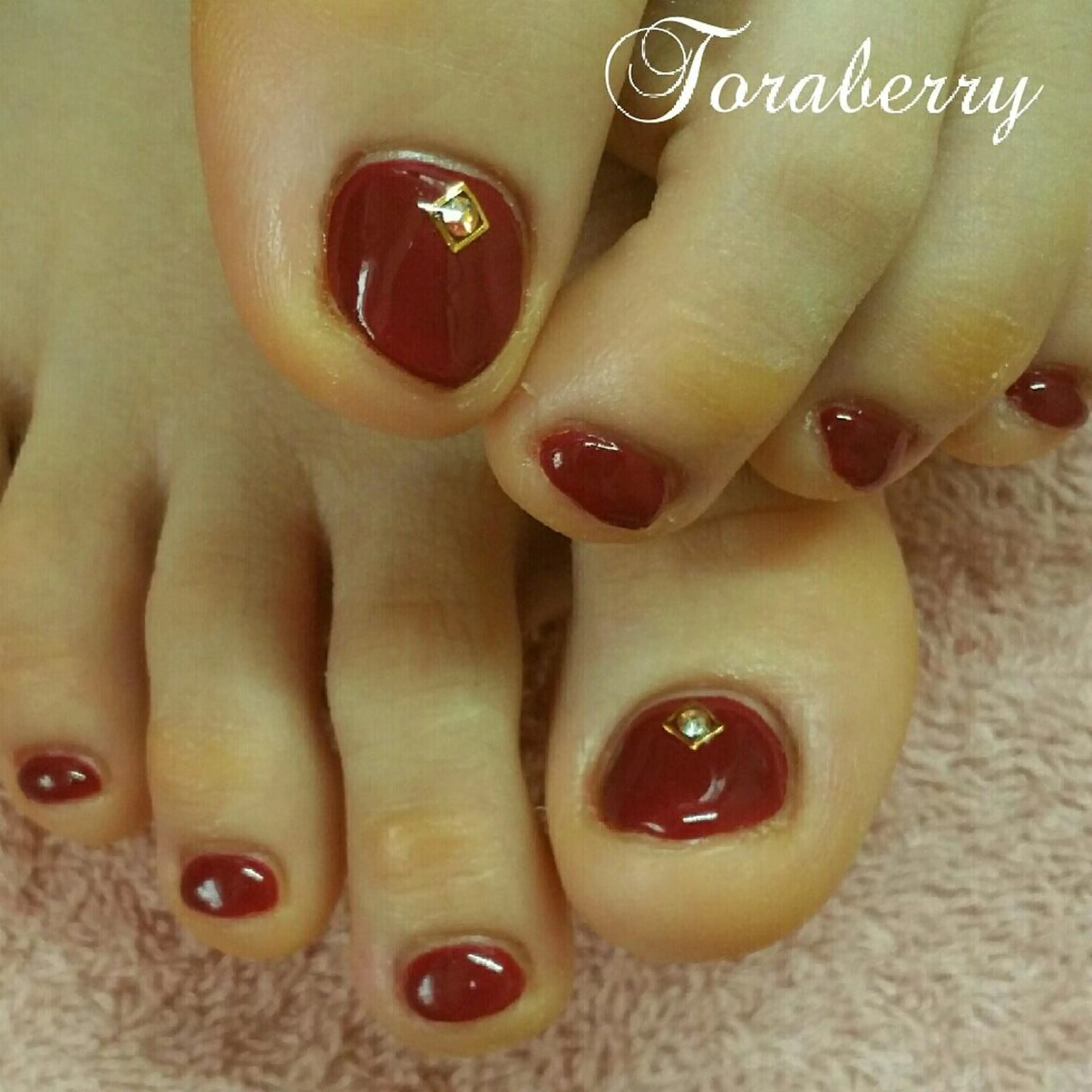 ネイル ボルドー フットネイル ネイリスト なつみのネイルデザイン