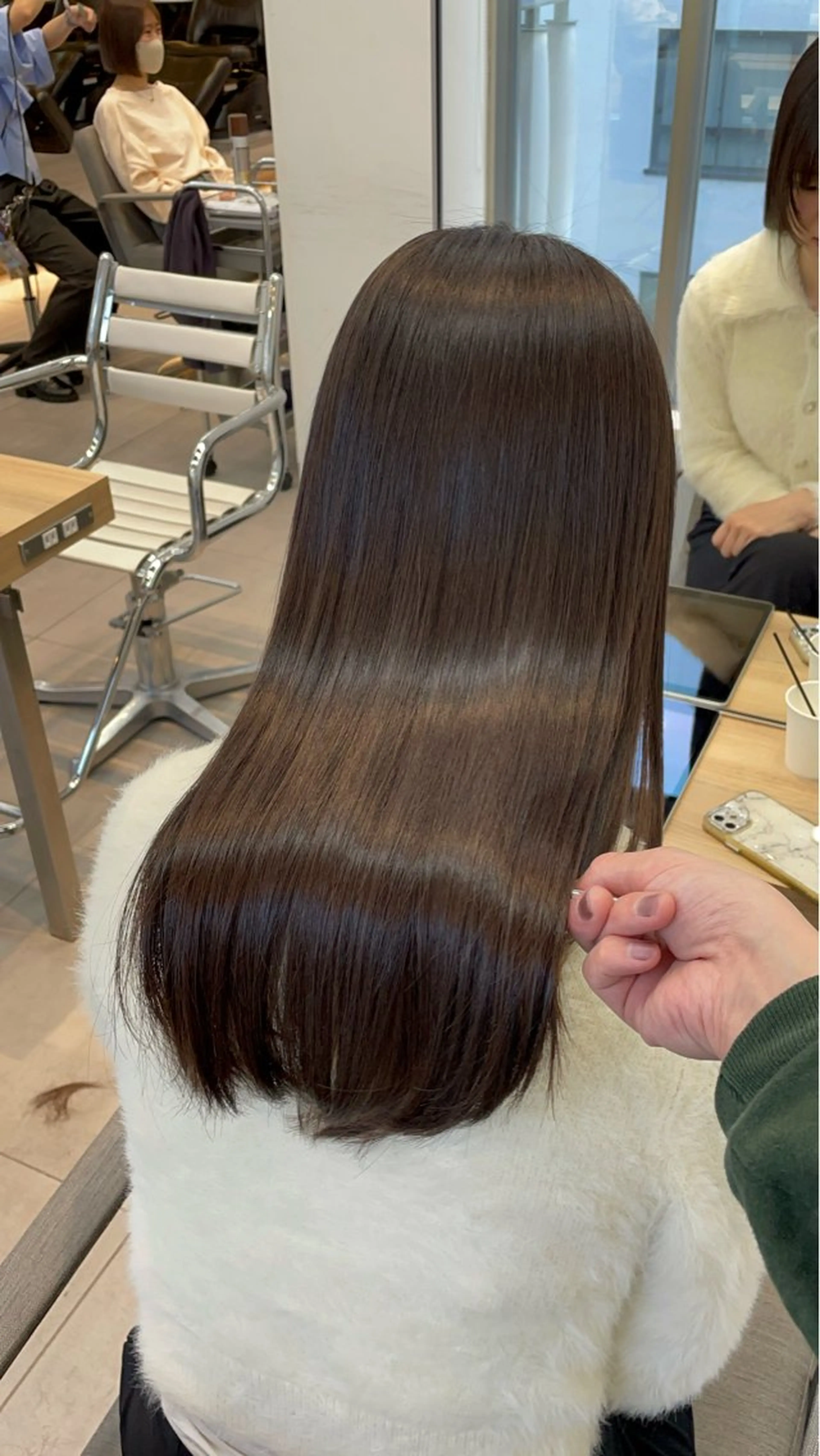 セミロング カラー 髪質改善 ✨髪質改善✨美髪 矯正🫧小泉のヘアスタイル
