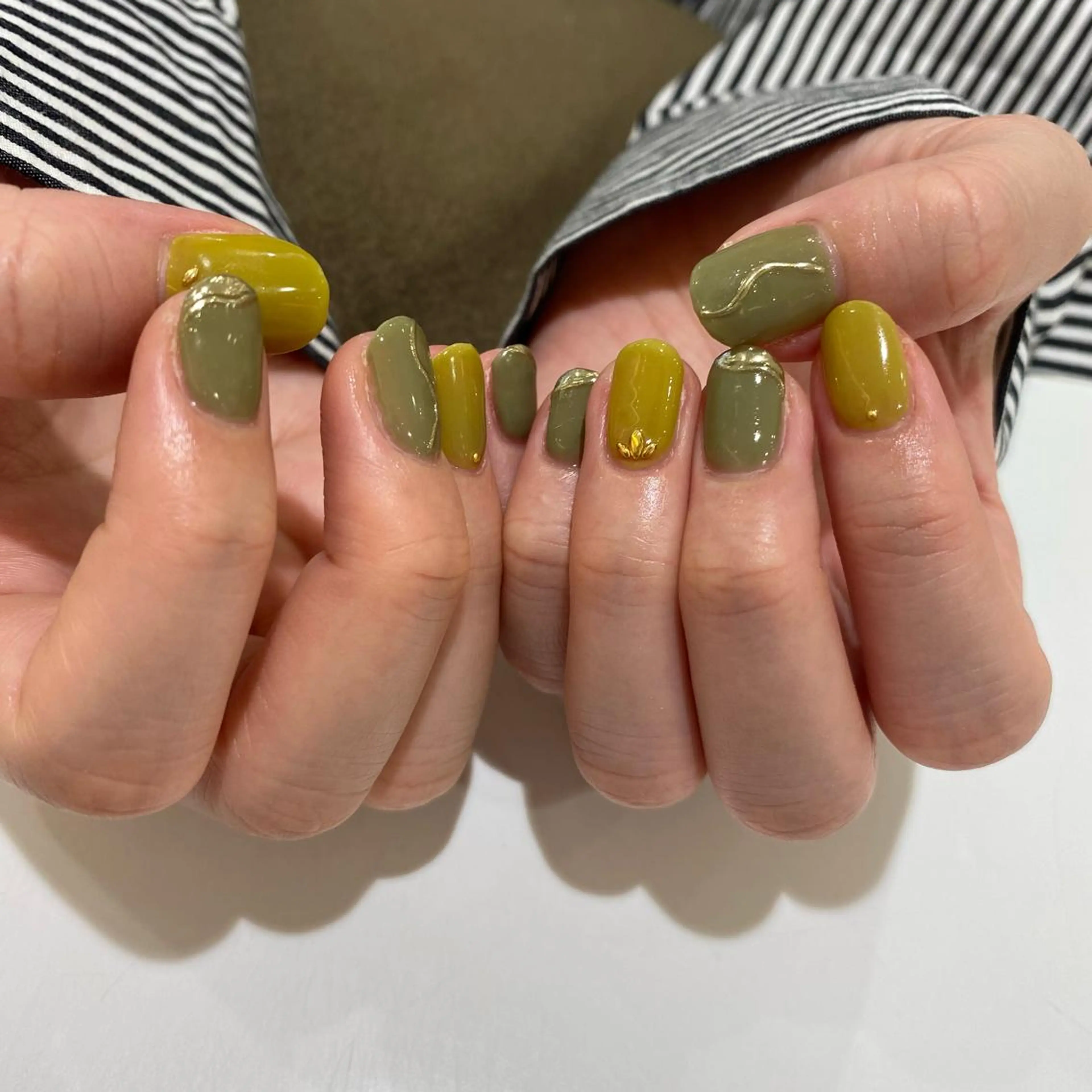 ネイル ハンドネイル 🥀たなか れね🍋のマツエク・マツパデザイン