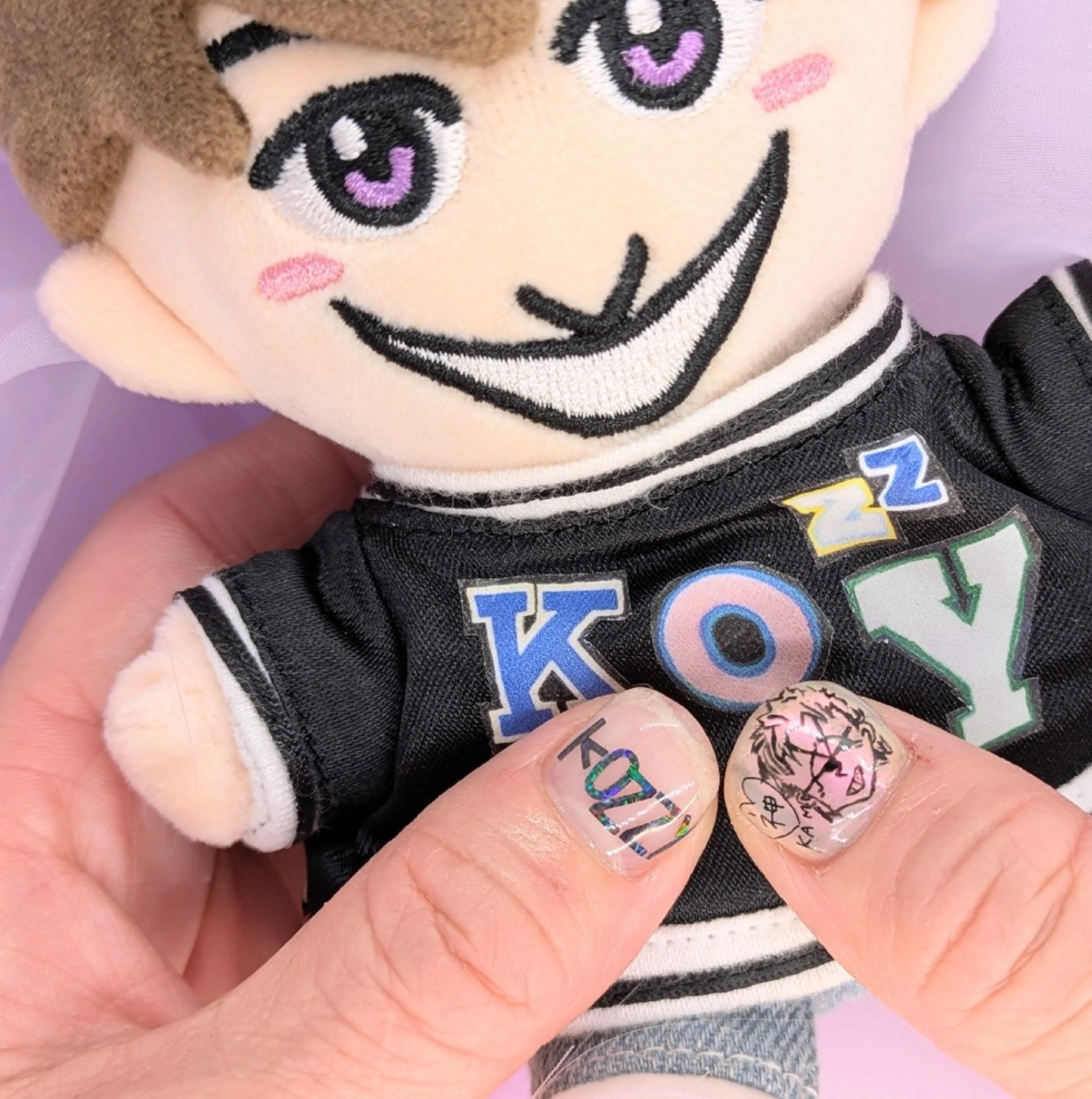 ネイル La Belle Vie所属・imaichise 🧡💜推しネイルのネイルデザイン