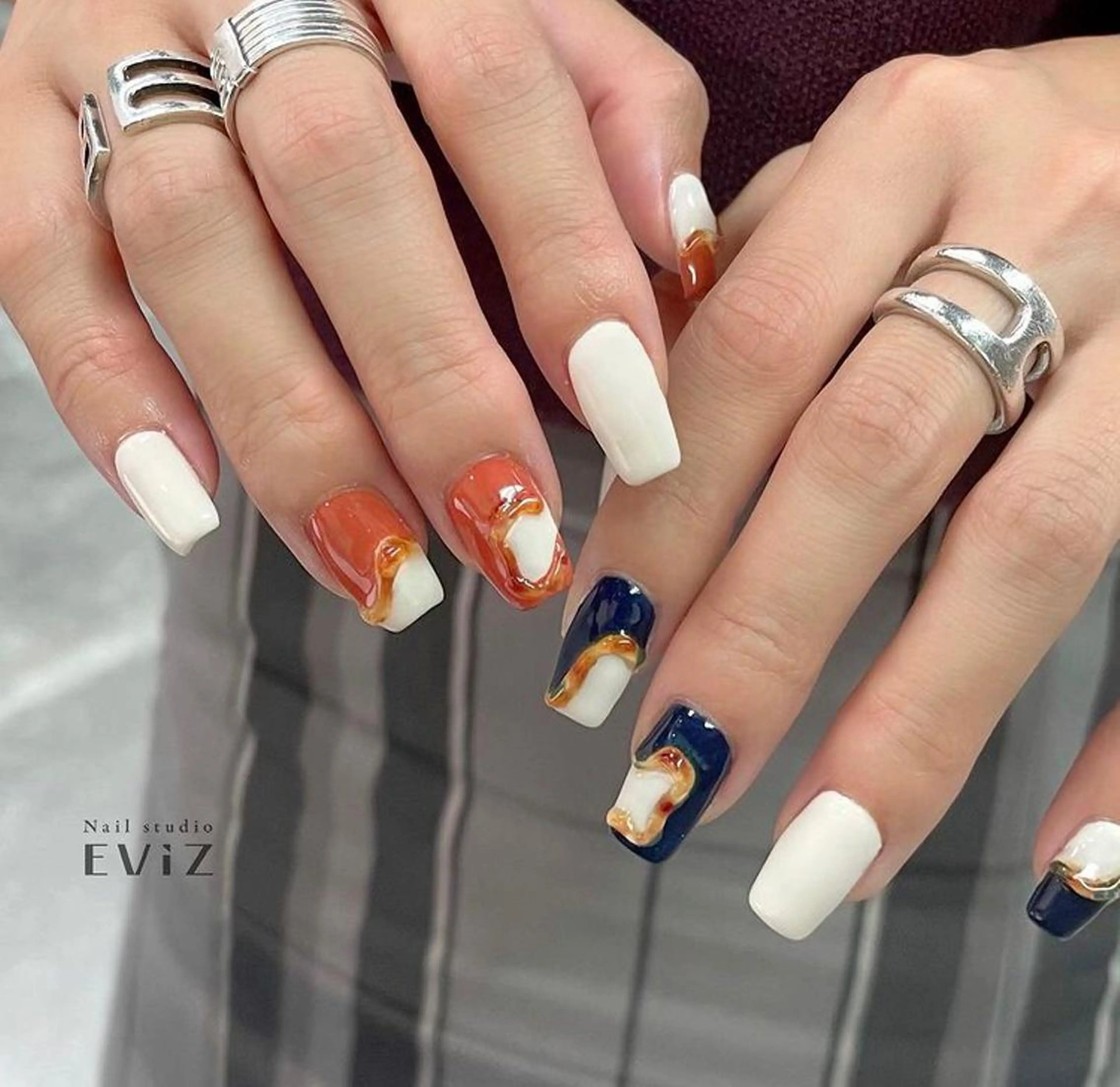 ネイル nailstudio eviz新宿店のネイルデザイン