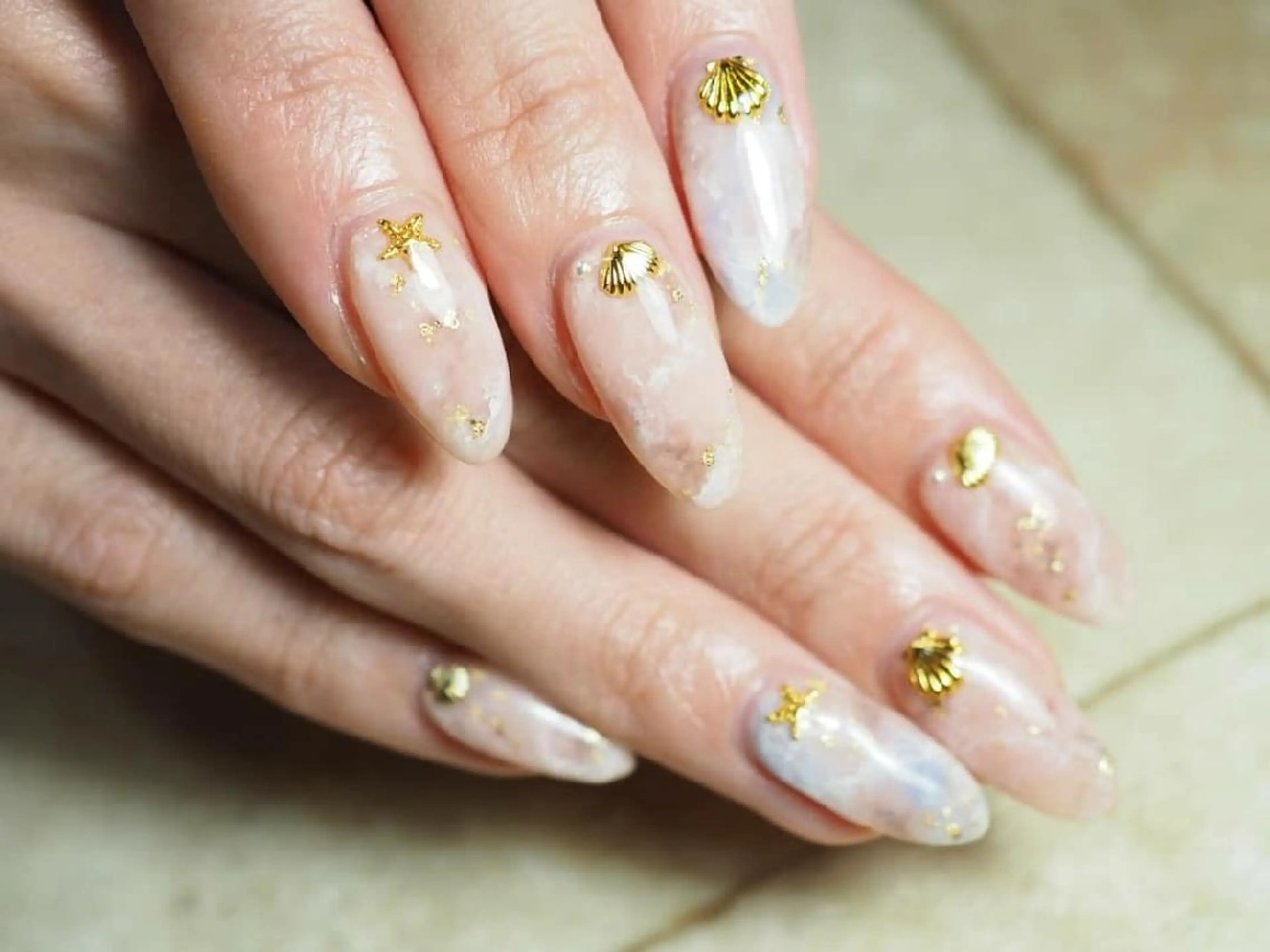 ネイル 横浜東口Monie☆ REIKAのネイルデザイン