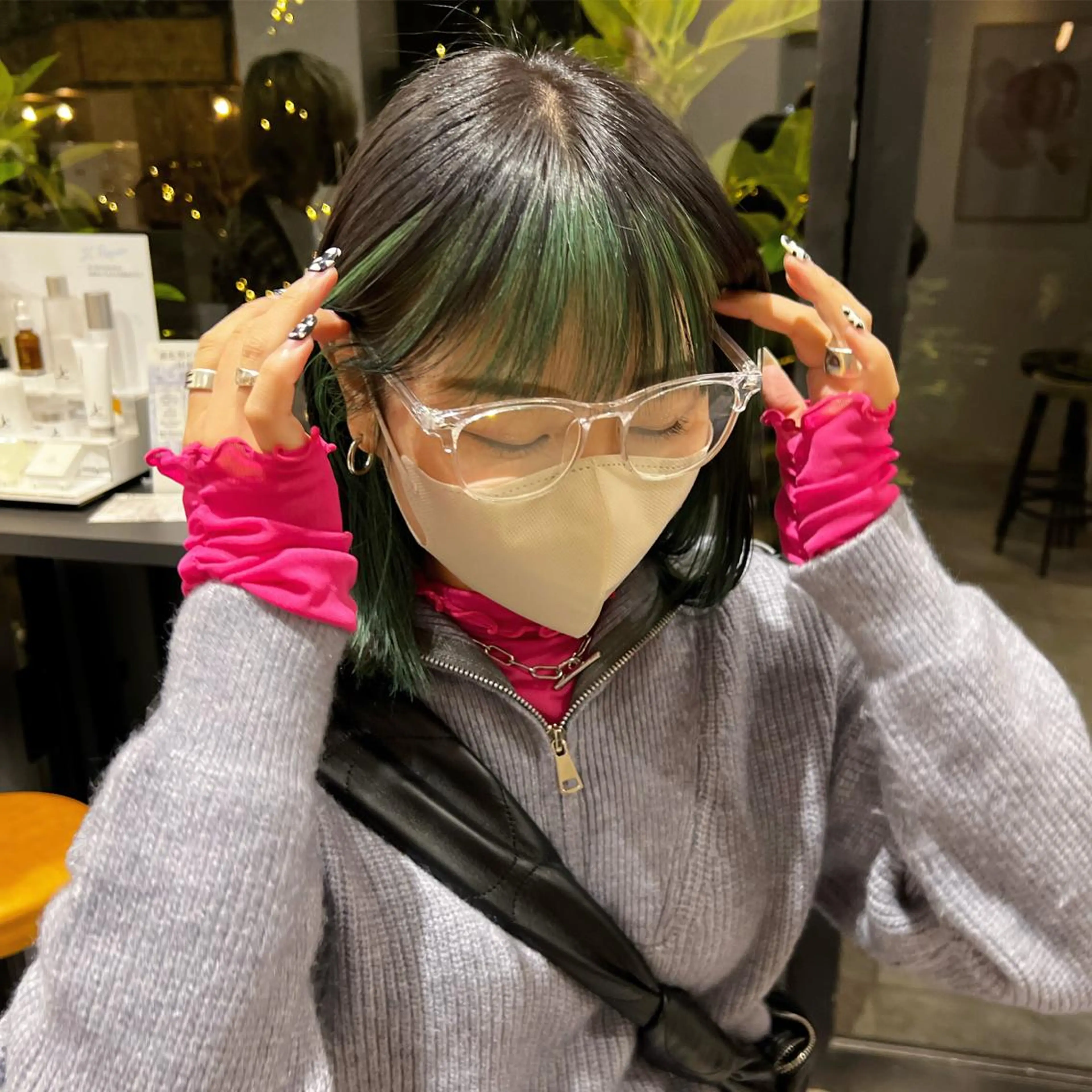 ミディアム i.osaka所属・たつ/レイヤーカット 顔周り/髪質改善のヘアスタイル