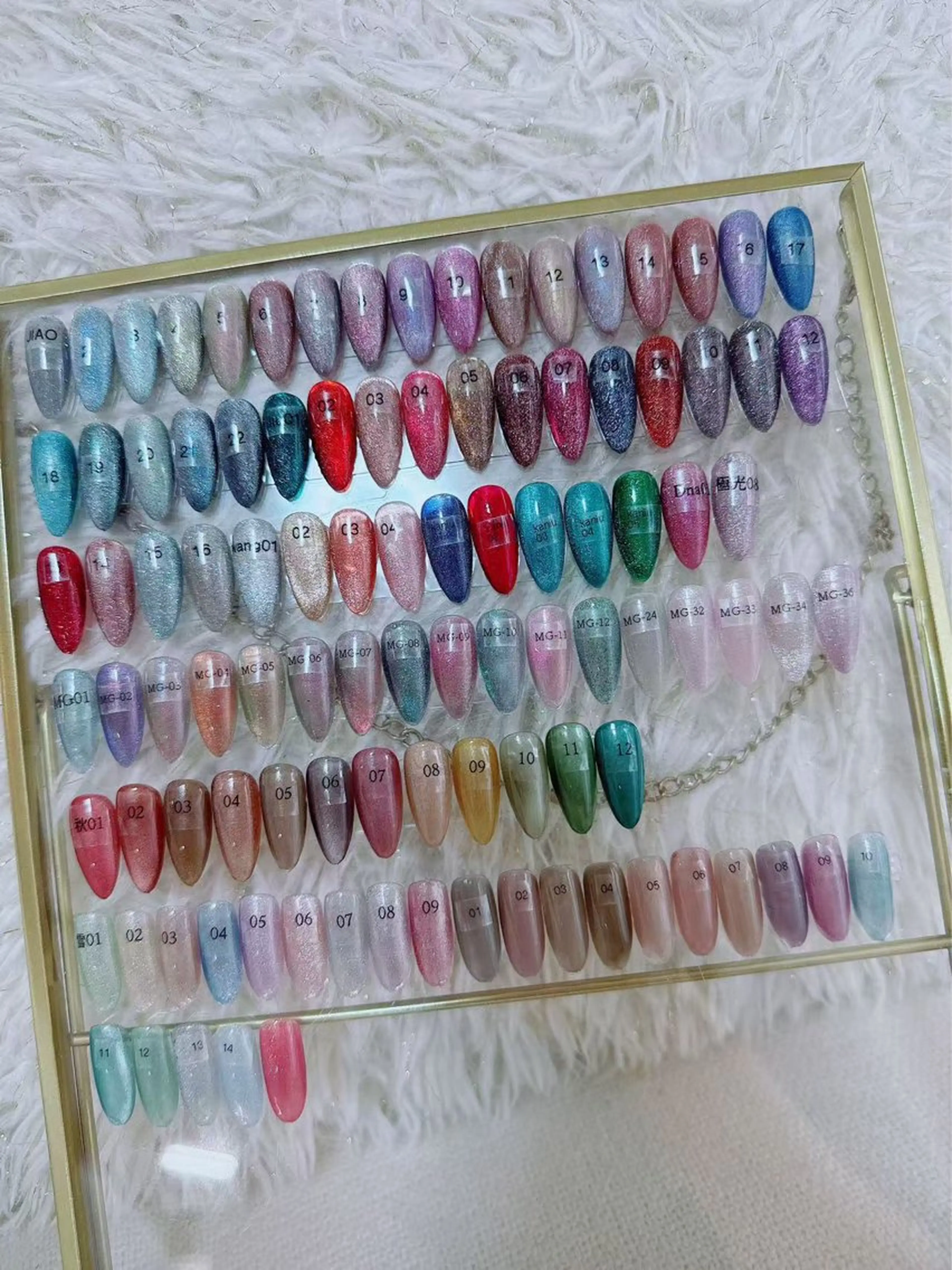 ネイル マグネットネイル Azel nail 伊野麗のネイルデザイン