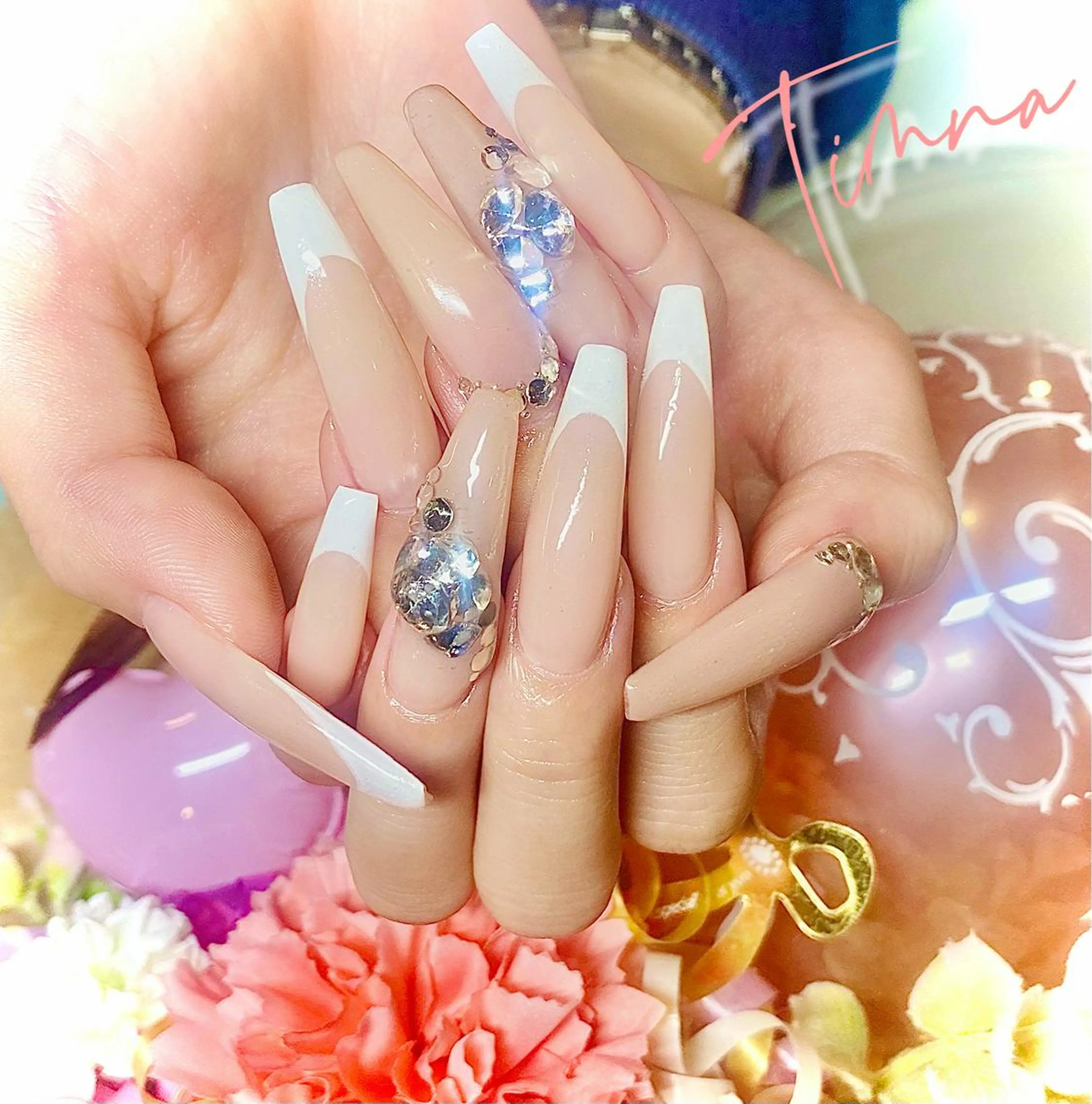 ロング ハンドネイル NAILSALON 🍔Timna🍟のネイルデザイン