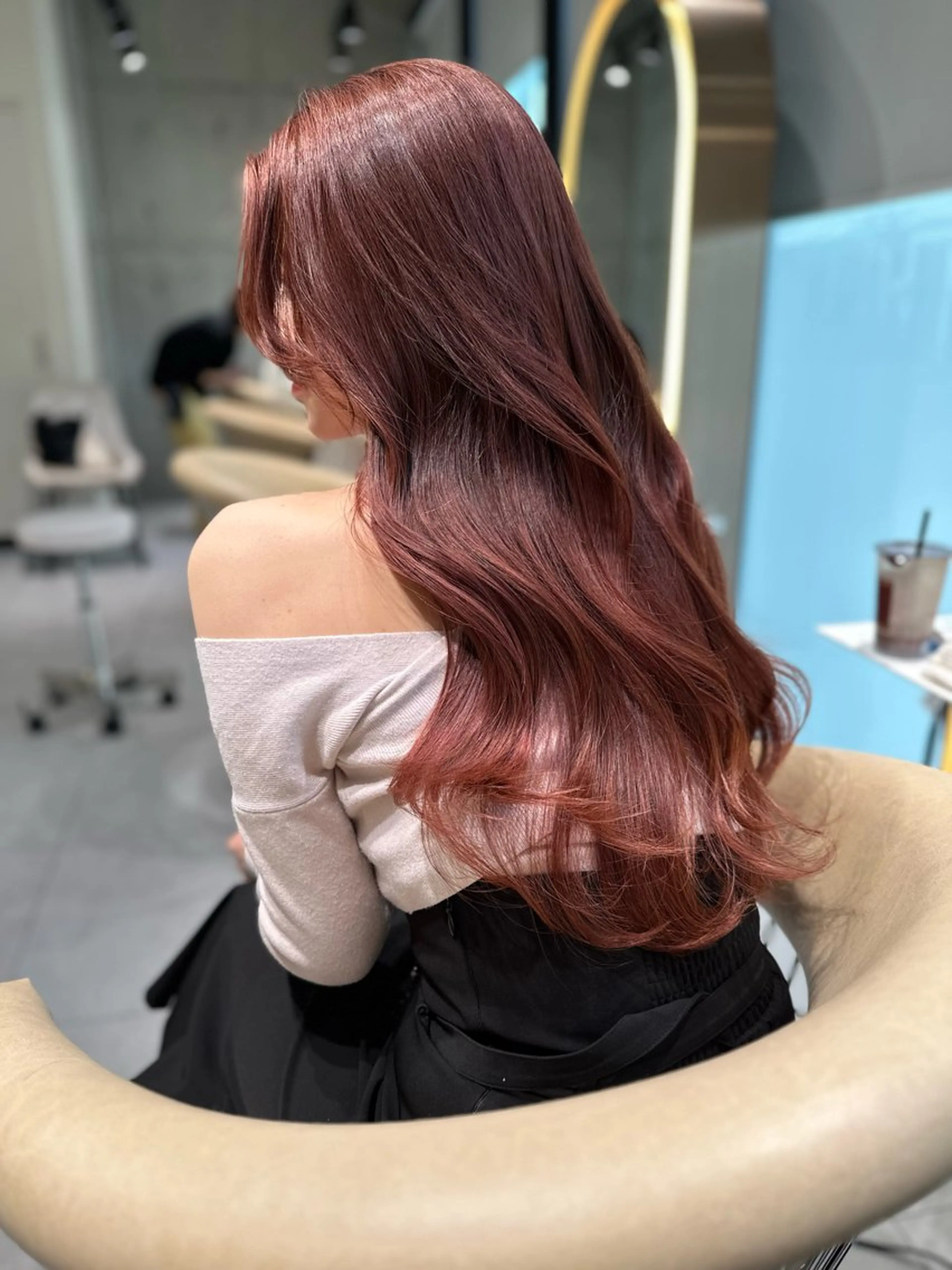 セミロング カラー カット ヘアカラー トリートメント 《髪質改善✖️オリー ブ🧸》小嶋拓也のヘアスタイル