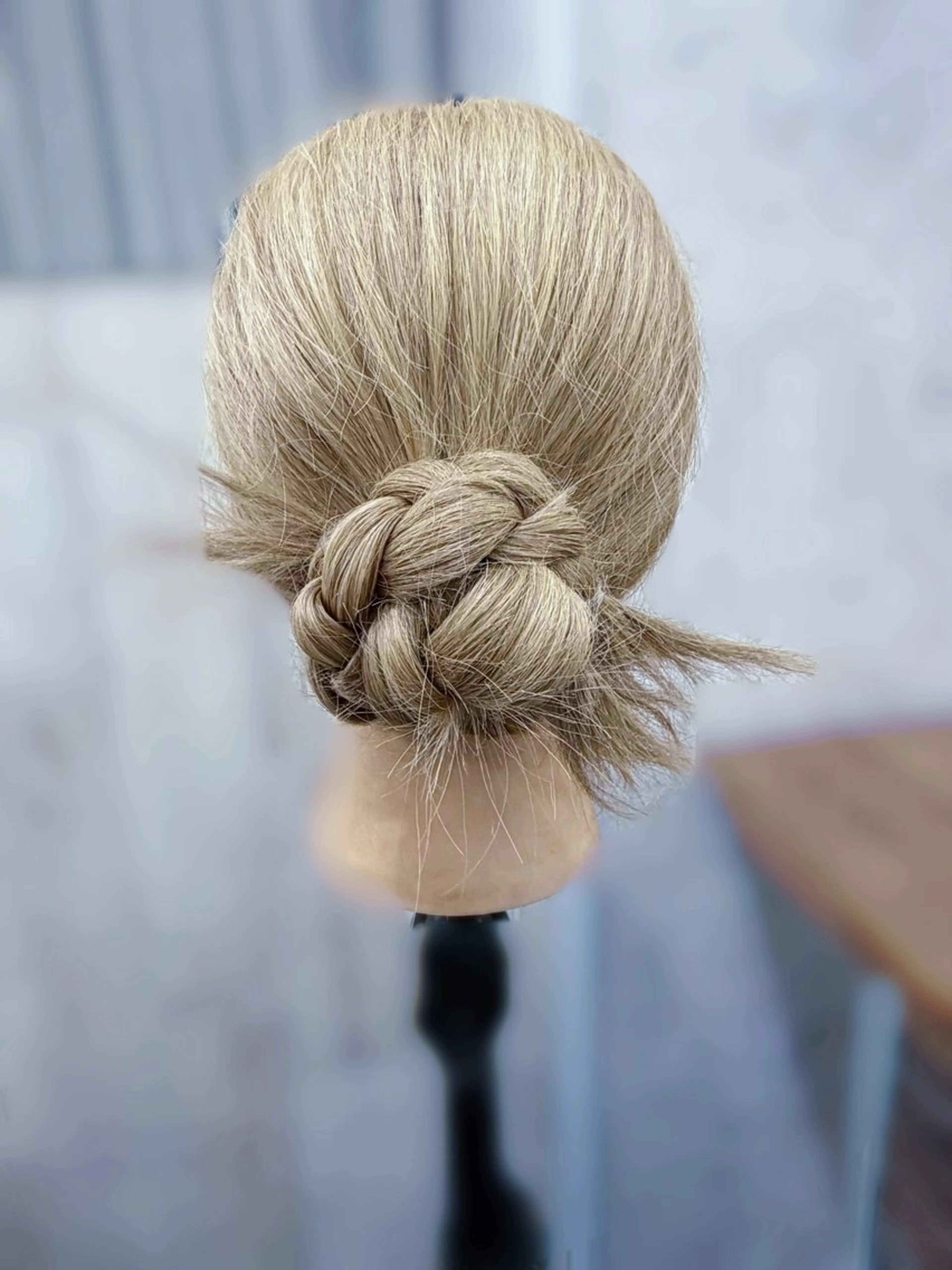 ヘアアレンジ 馬方 雫のヘアスタイル