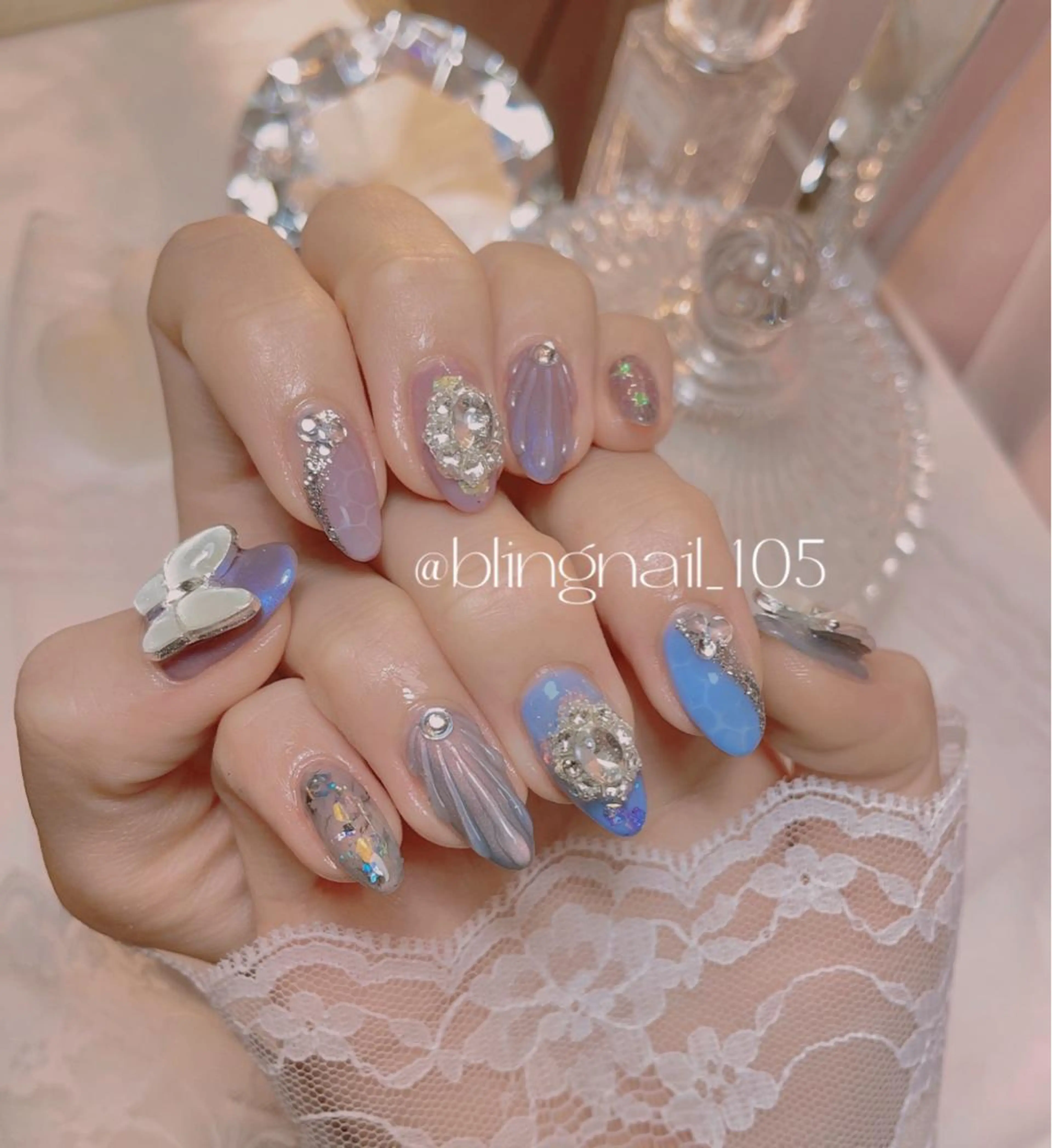 ネイル 23時まで❤︎韓国、 ワンホンネイルのネイルデザイン