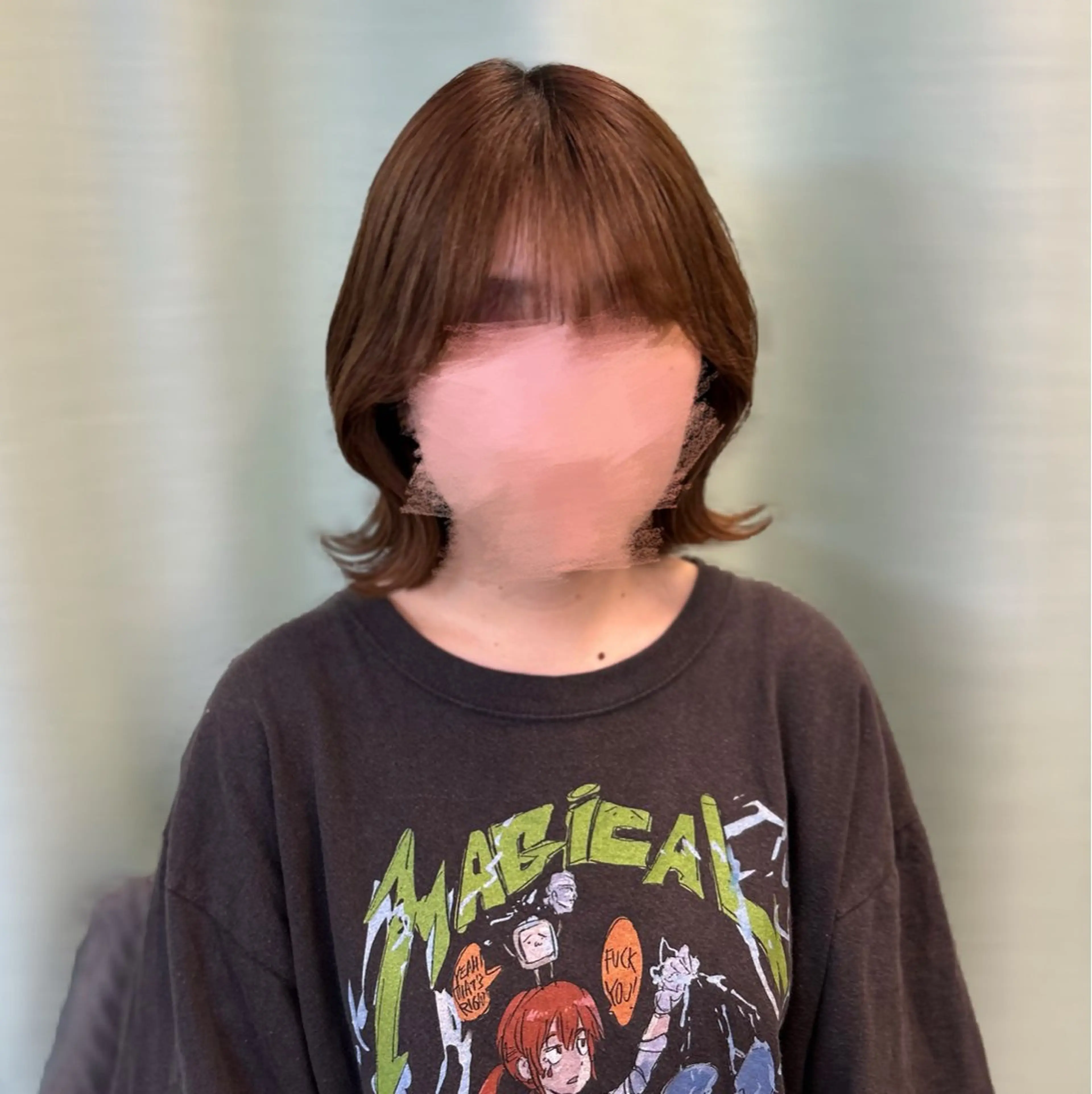 ミディアム 尾﨑 咲耶のヘアスタイル