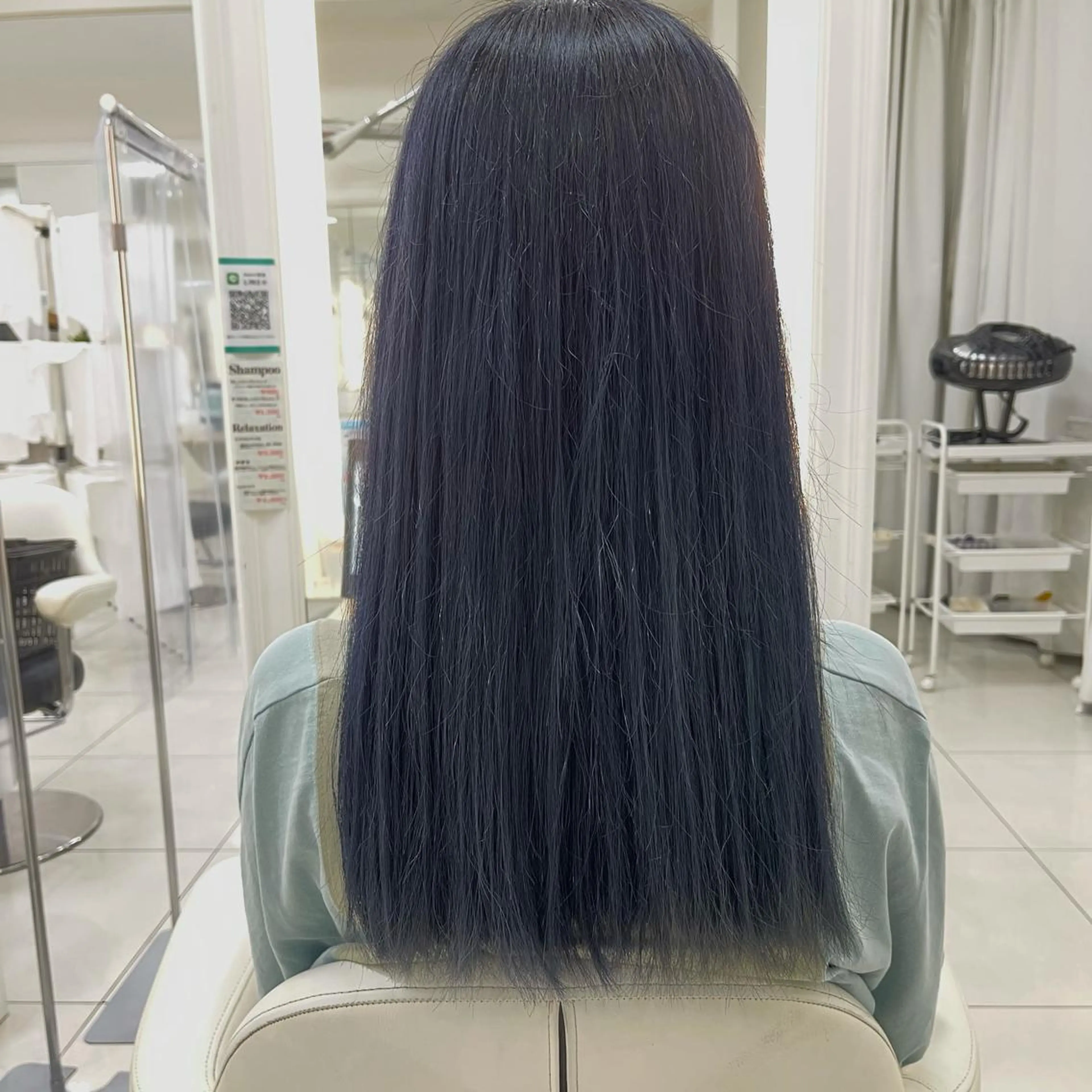 ロング カラー Ash浦安店 富谷 日菜乃のヘアスタイル