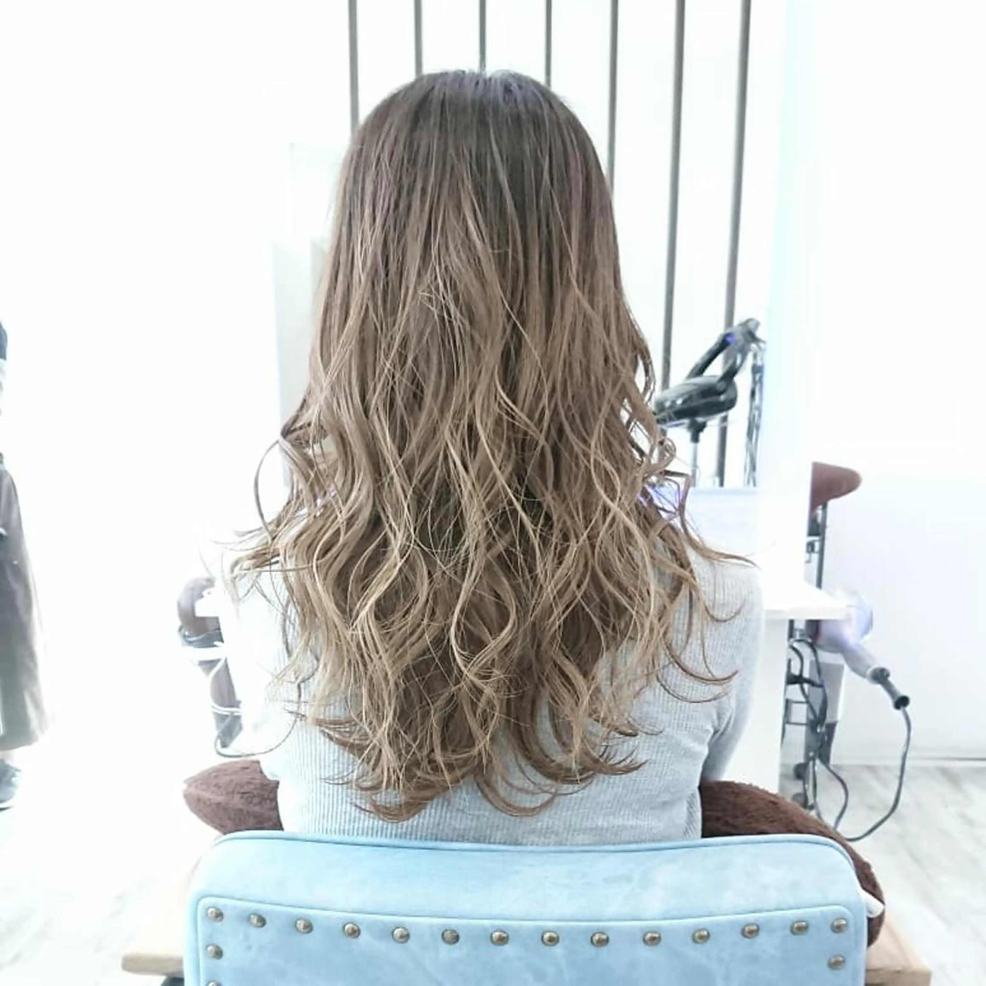 ロング カラー ヘアアレンジ 小林 伸行のヘアスタイル