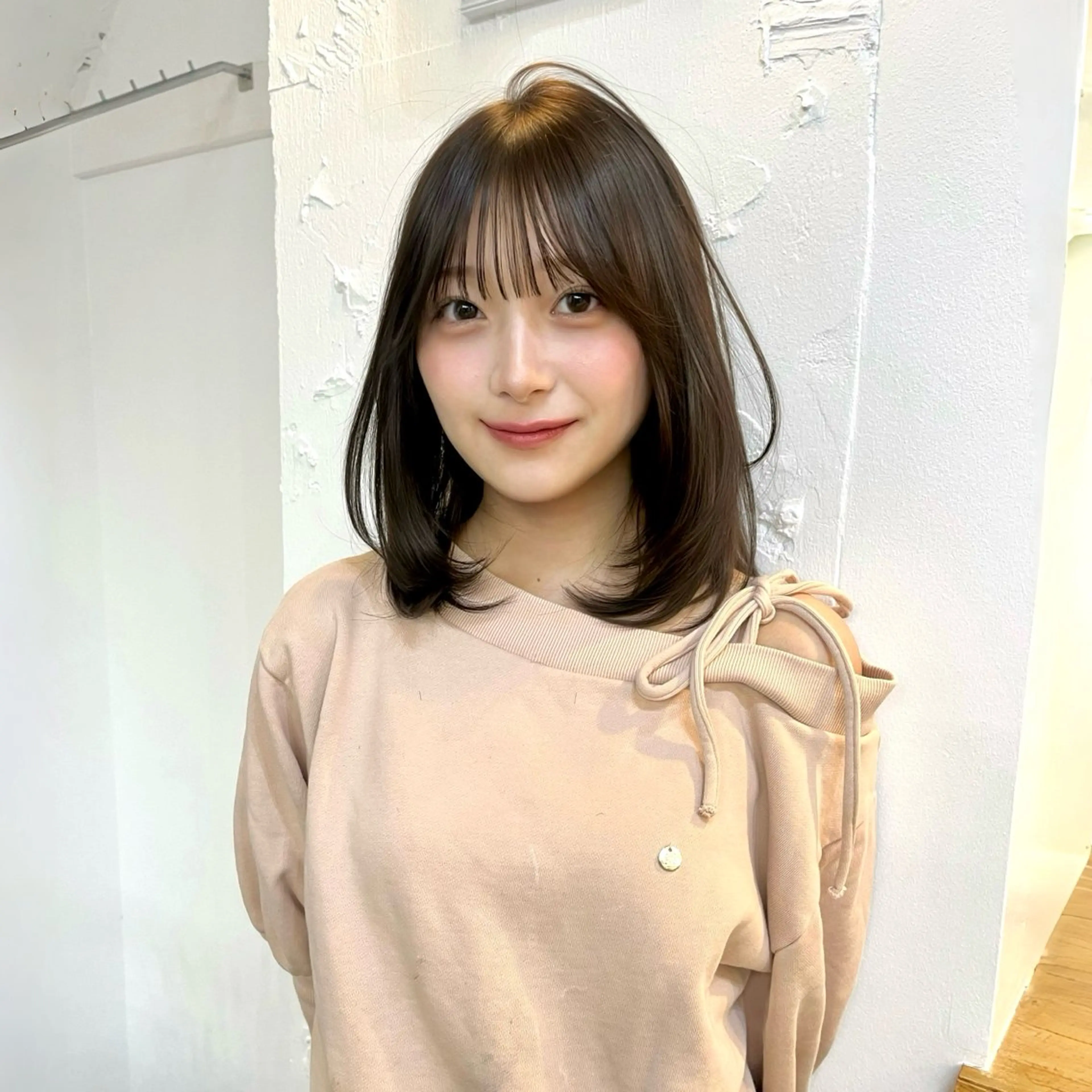 カラー ベージュカラー 透明感カラー オリーブベージュ 縮毛矯正特化⌇﻿髪質 改善⌇﻿じゅあんのヘアスタイル