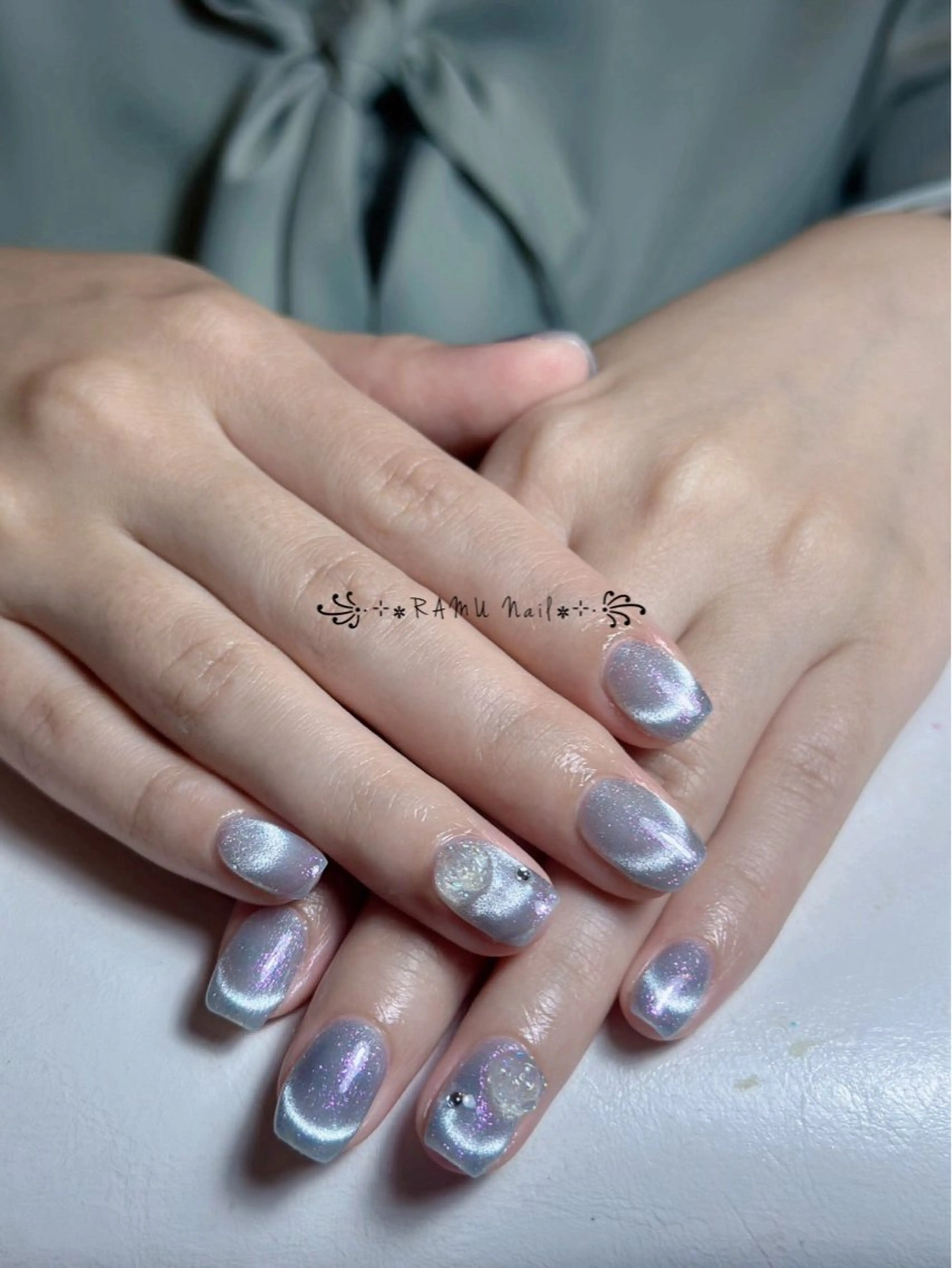ネイル キラキラネイル マグネットネイル ミラーネイル ピンク 夏ネイル ハンドネイル RAMU Nail 恵比寿店のネイルデザイン