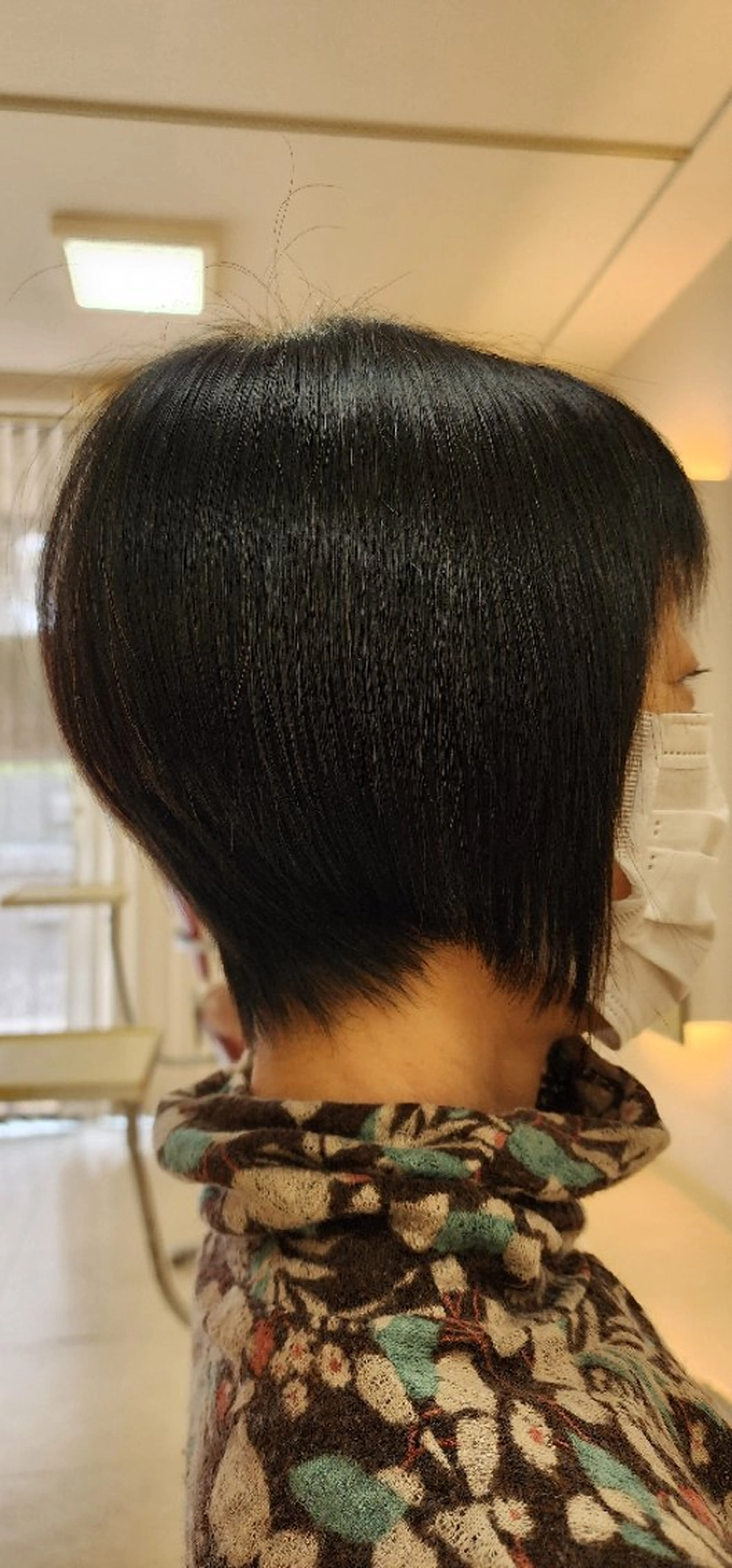 小顔効果をねらったカット✂️乾かすだけでツヤツヤグロスカラーに🎶お手入れも簡単🎶の写真