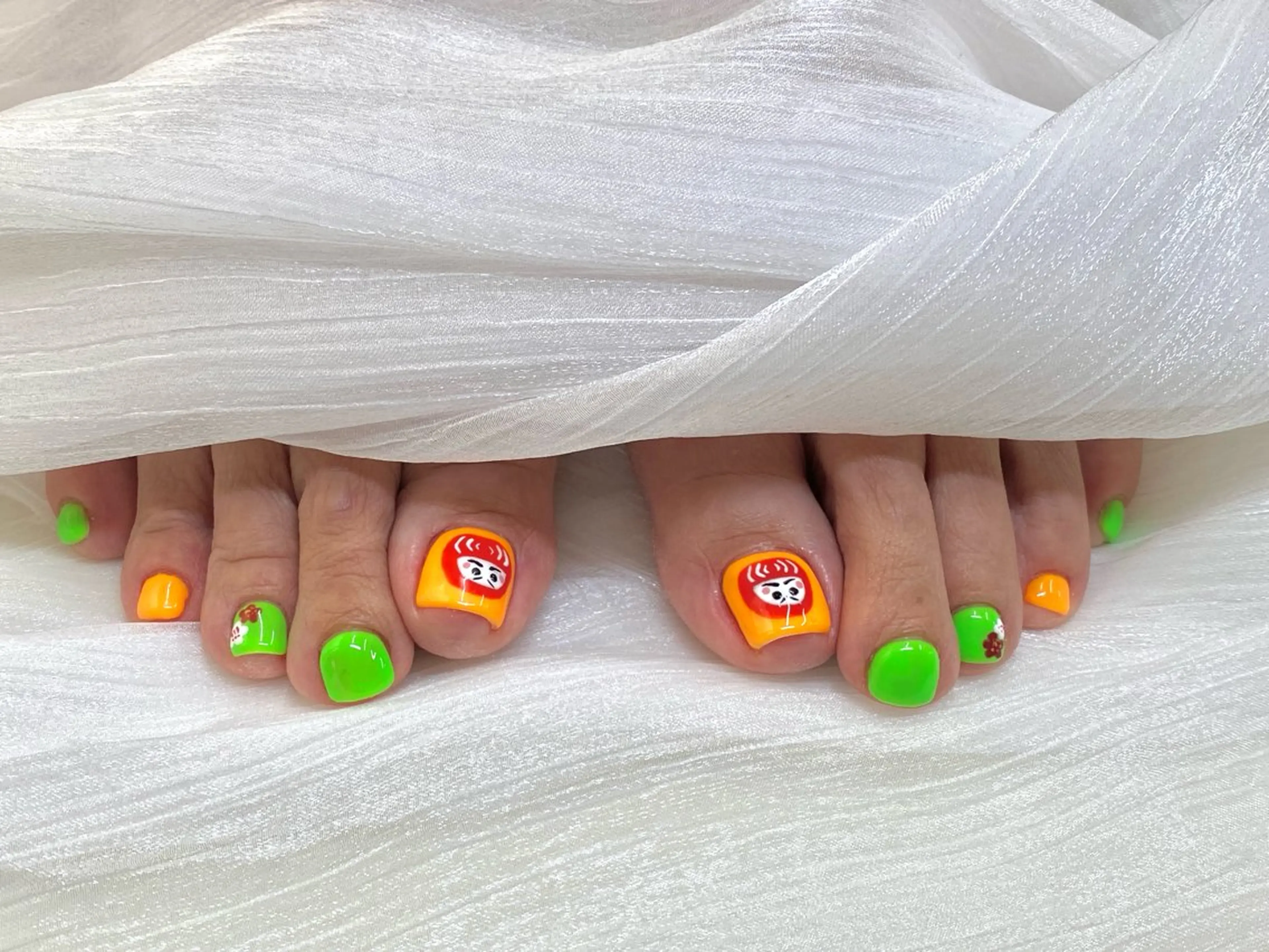 ネイル フットネイル MoMo_Nail 🎀✨のネイルデザイン