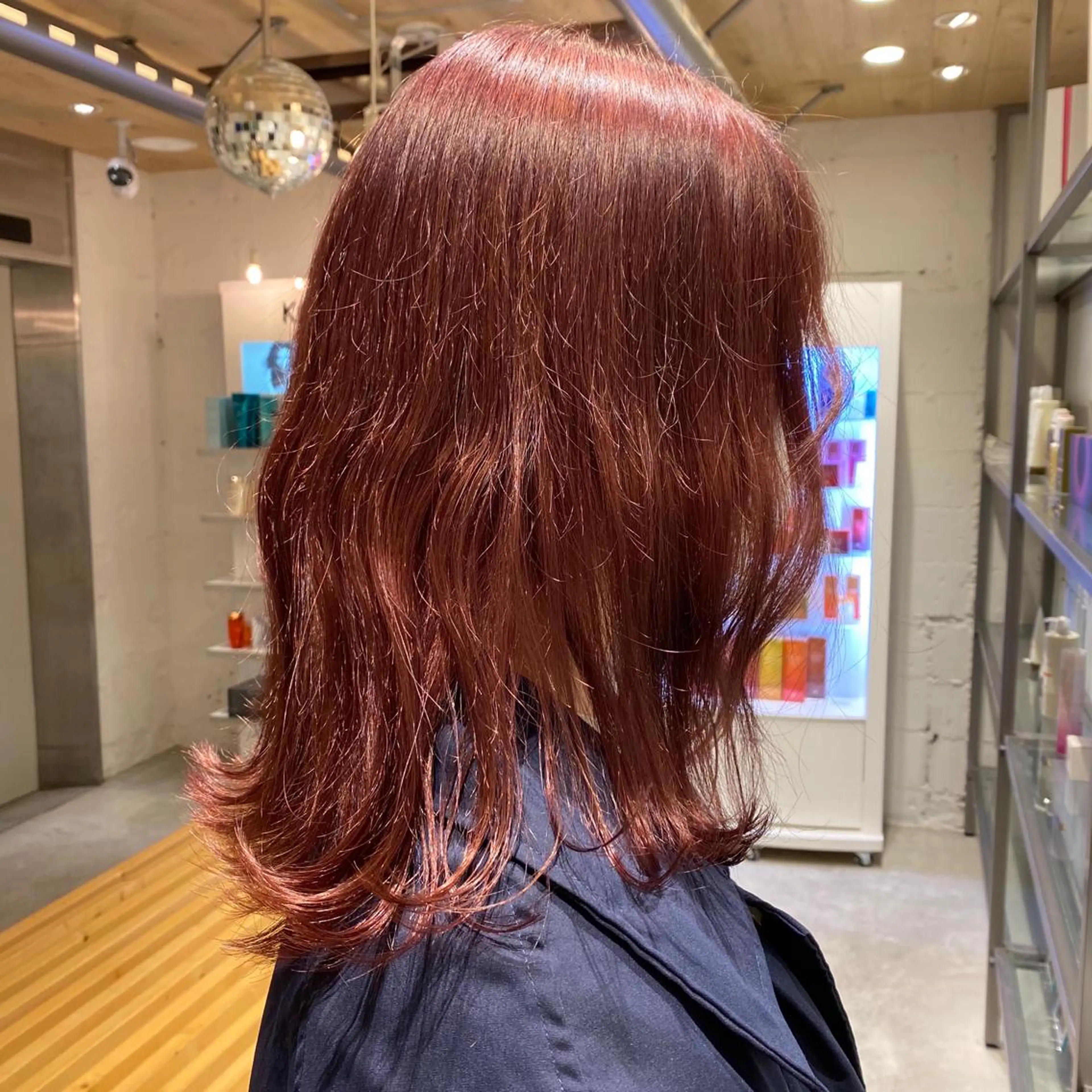 セミロング カラー MOE🐈‍⬛🎀 エクステ/ワンホンのヘアスタイル