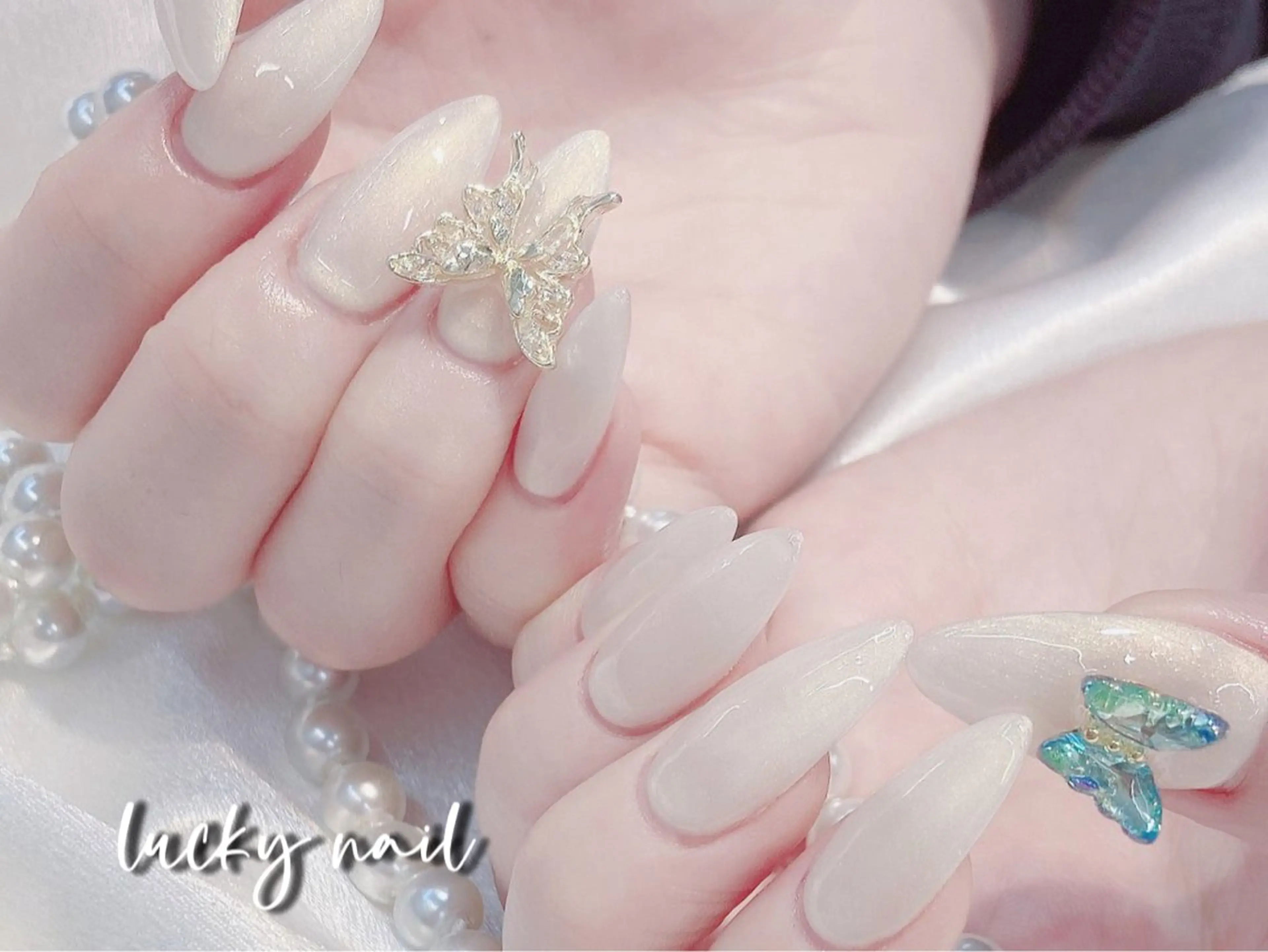 ネイル チークネイル 長さ出し ジェルネイル マグネットネイル 持ち込み Lucky nail  小林和希のネイルデザイン