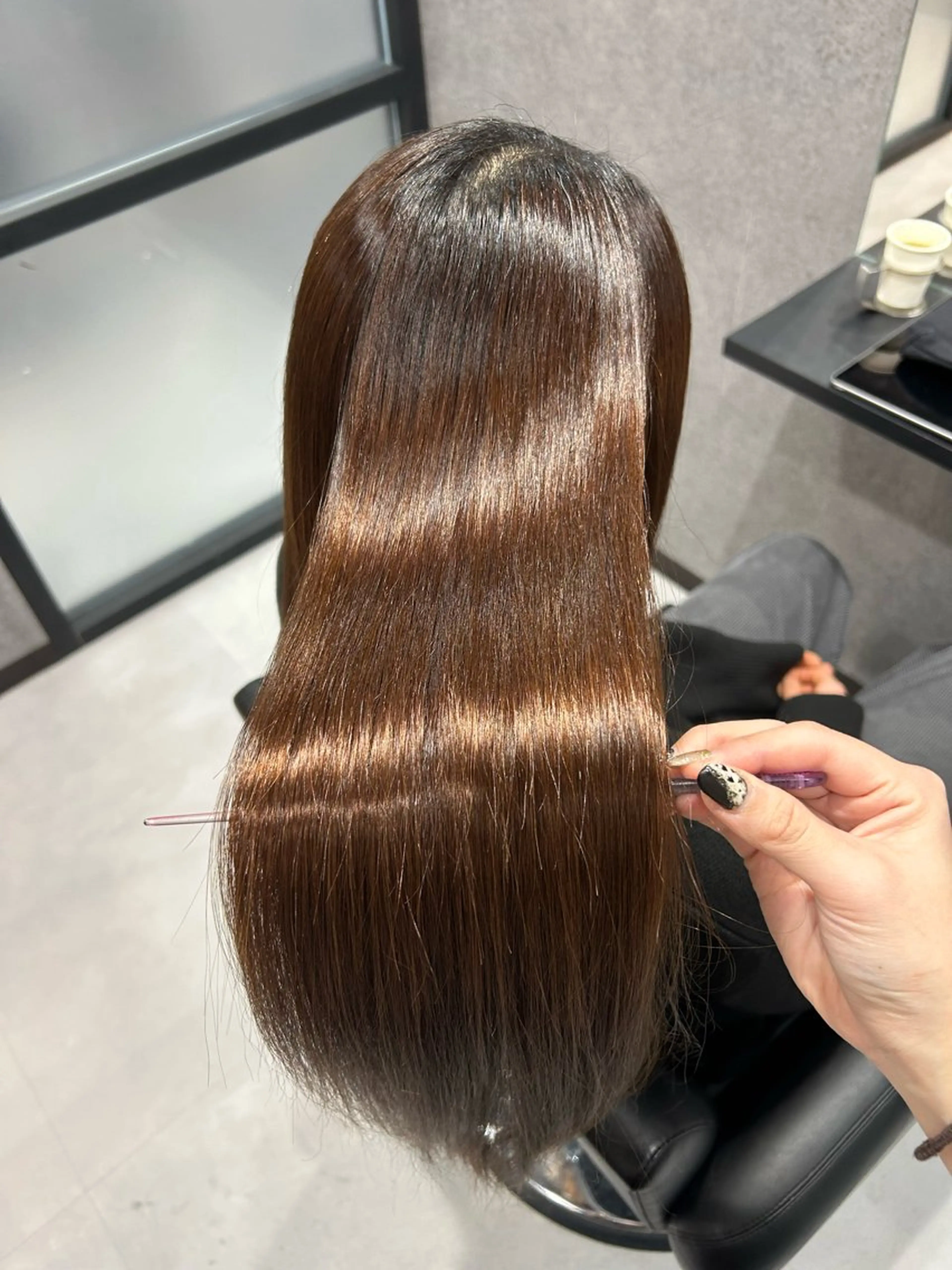 ロング パーマ ストレートパーマ 佐野 彩音のヘアスタイル