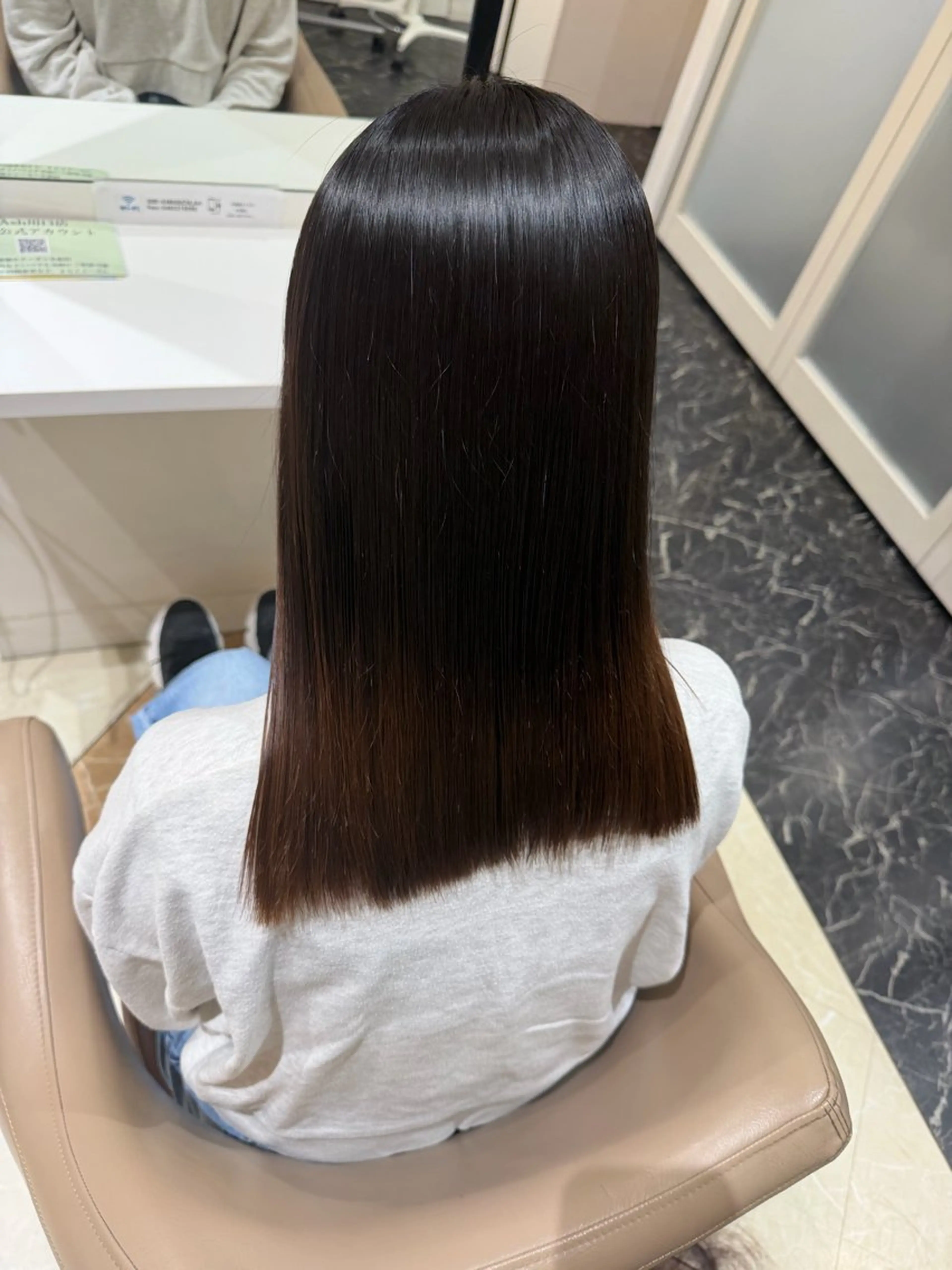 ロング カット 縮毛矯正 髪質改善カラー なーこ💖🌈のヘアスタイル