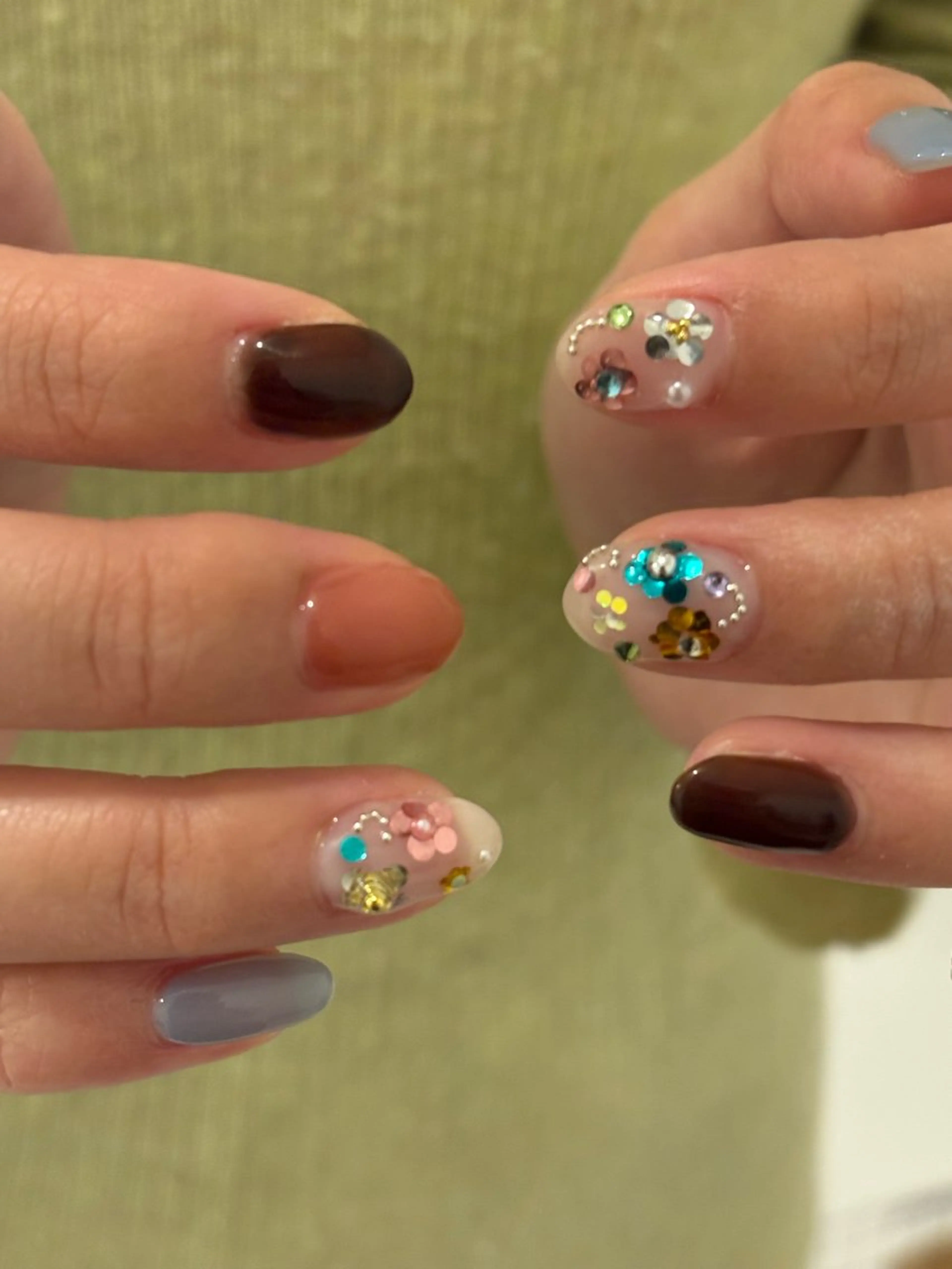 ネイル rina🎀 ご新規様受付中🌷のネイルデザイン