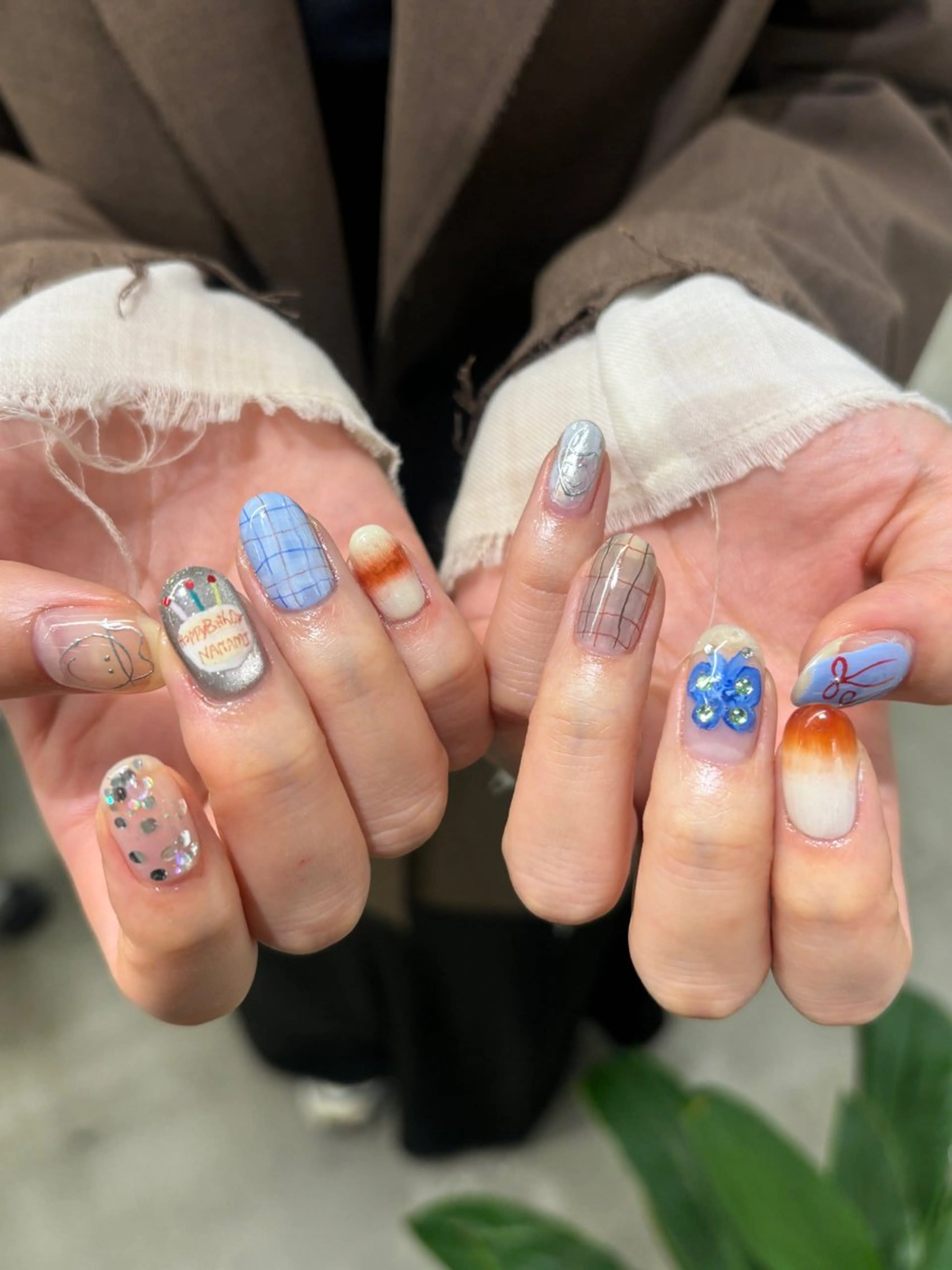 ネイル 持ち込み ハンドネイル sister  mohawk所属・chika ／ nailのネイルデザイン