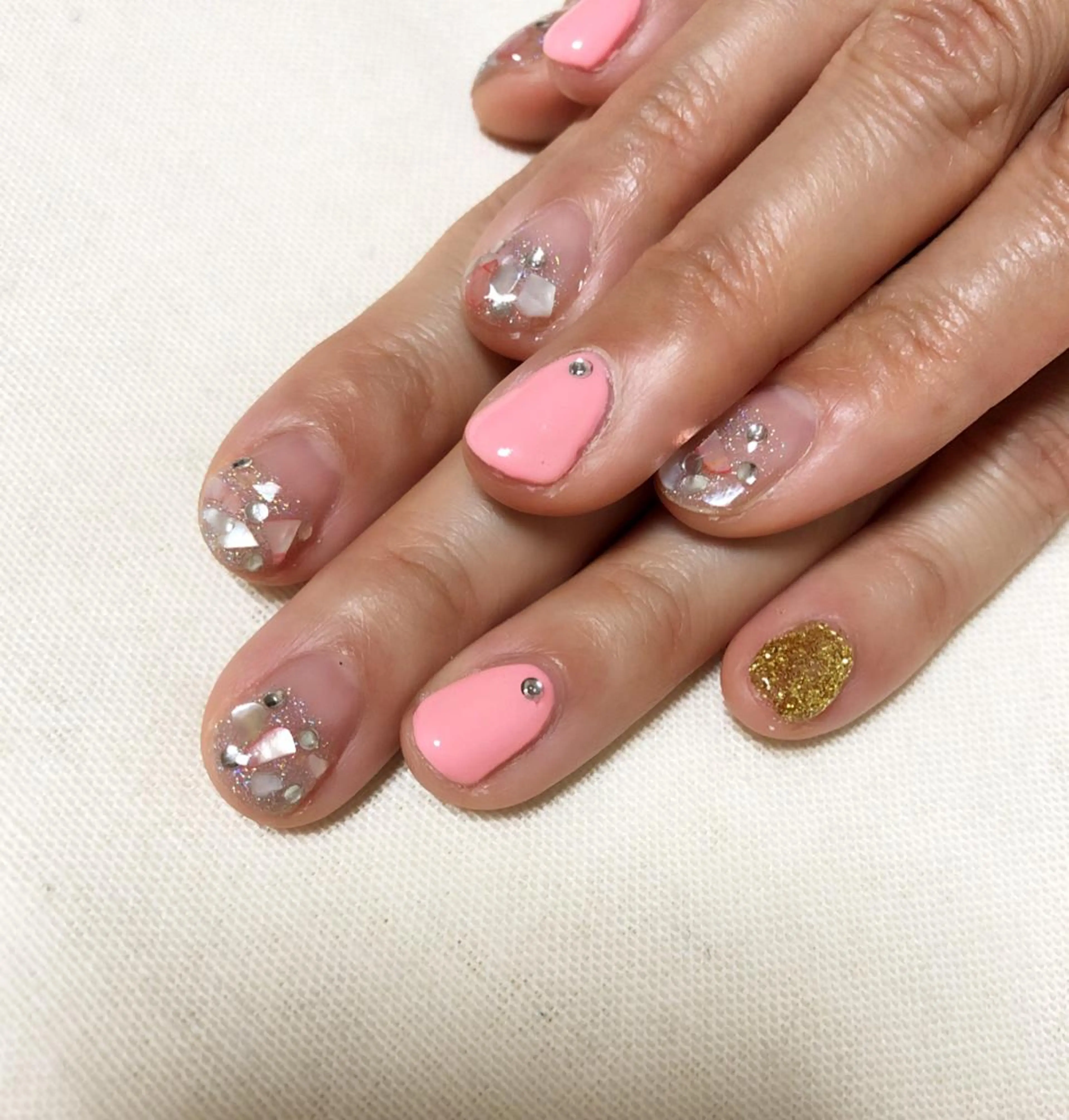 ネイル AZU nailのネイルデザイン