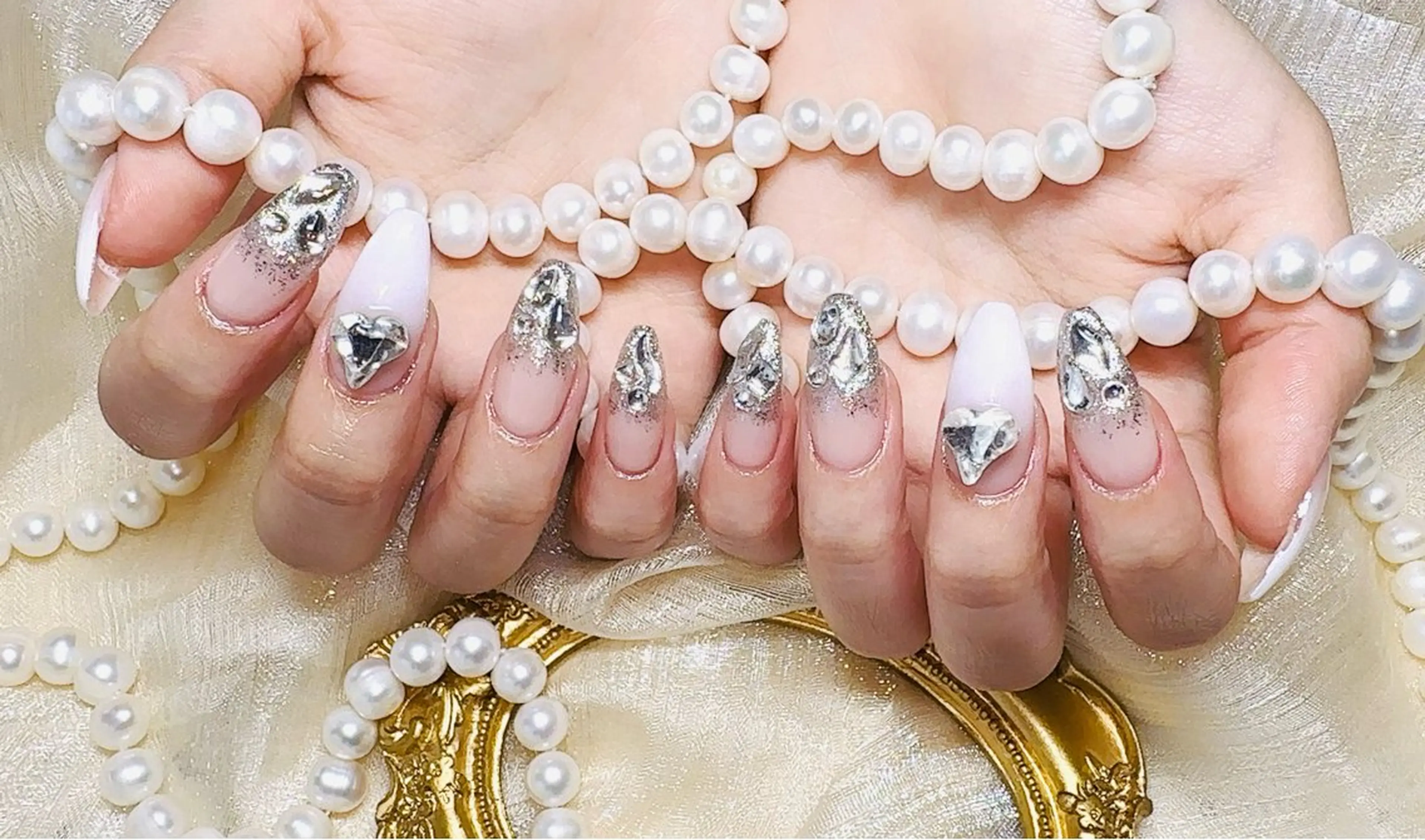 ネイル 伊原 羽美のネイルデザイン