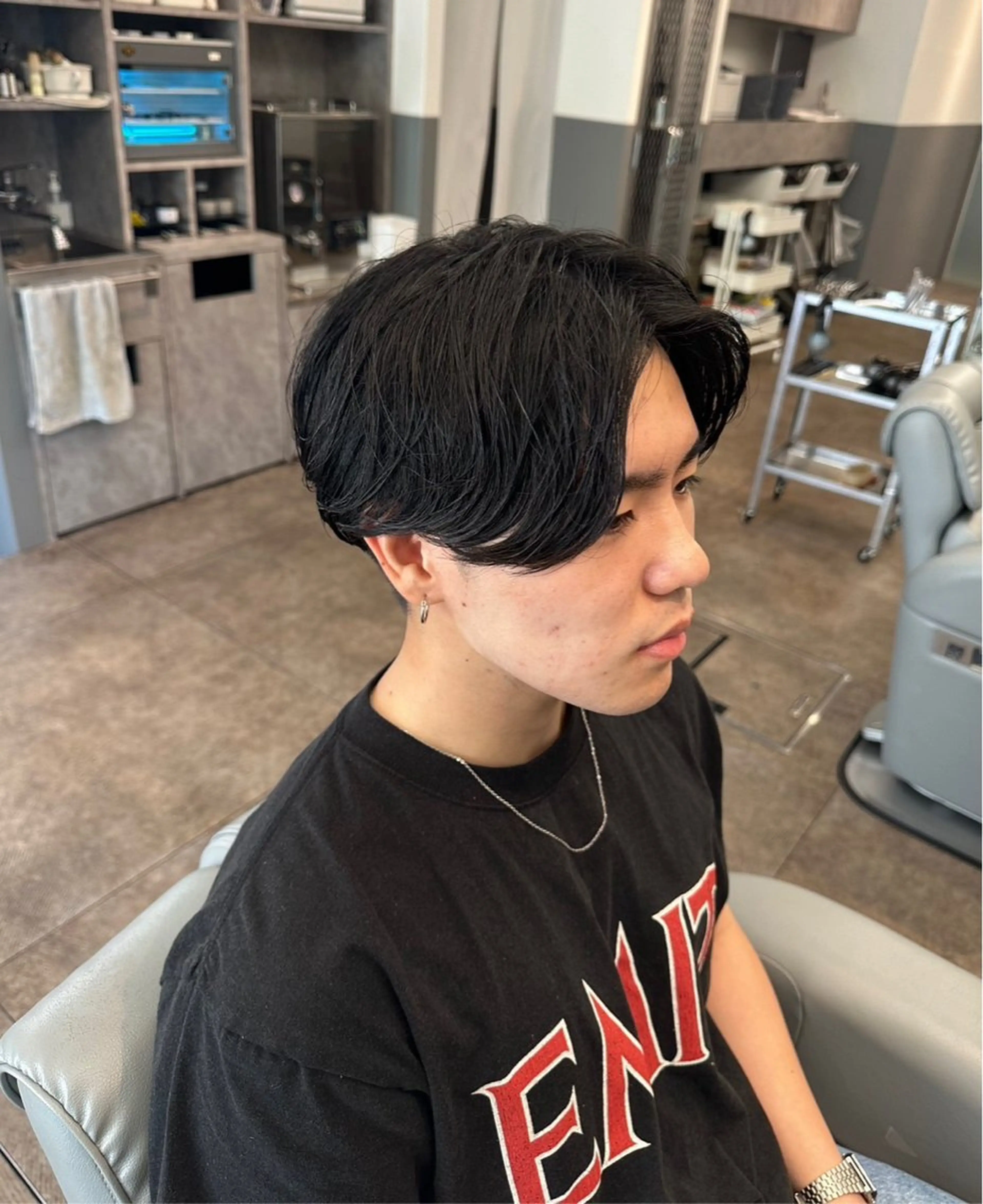 ミディアム 奥 圭人｜メンズスタイルのヘアスタイル