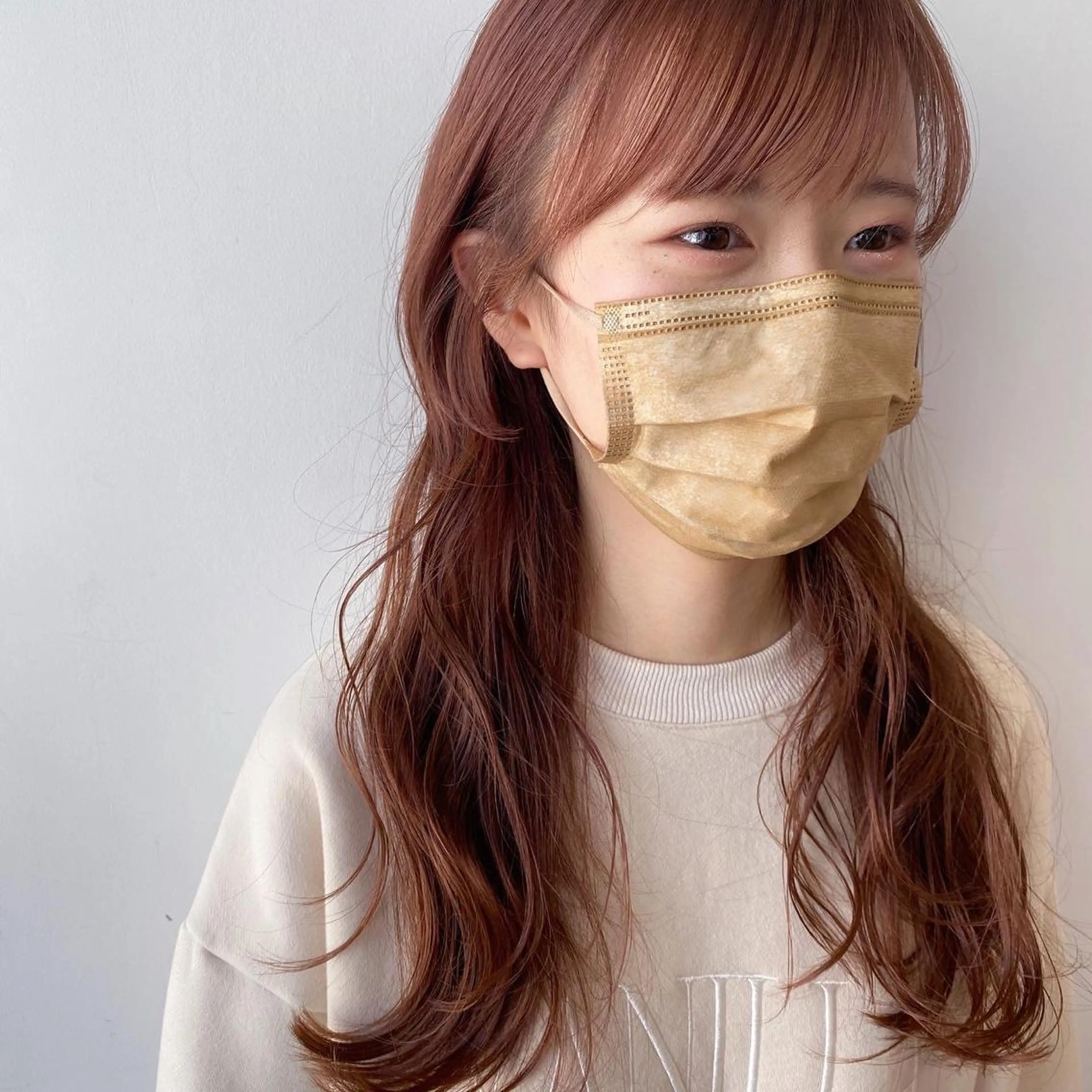 ロング カラー ベージュカラー ブリーチ ブリーチなしカラー ピンクカラー ピンクベージュ shiori/暖色/ レイヤー/似合わせのヘアスタイル