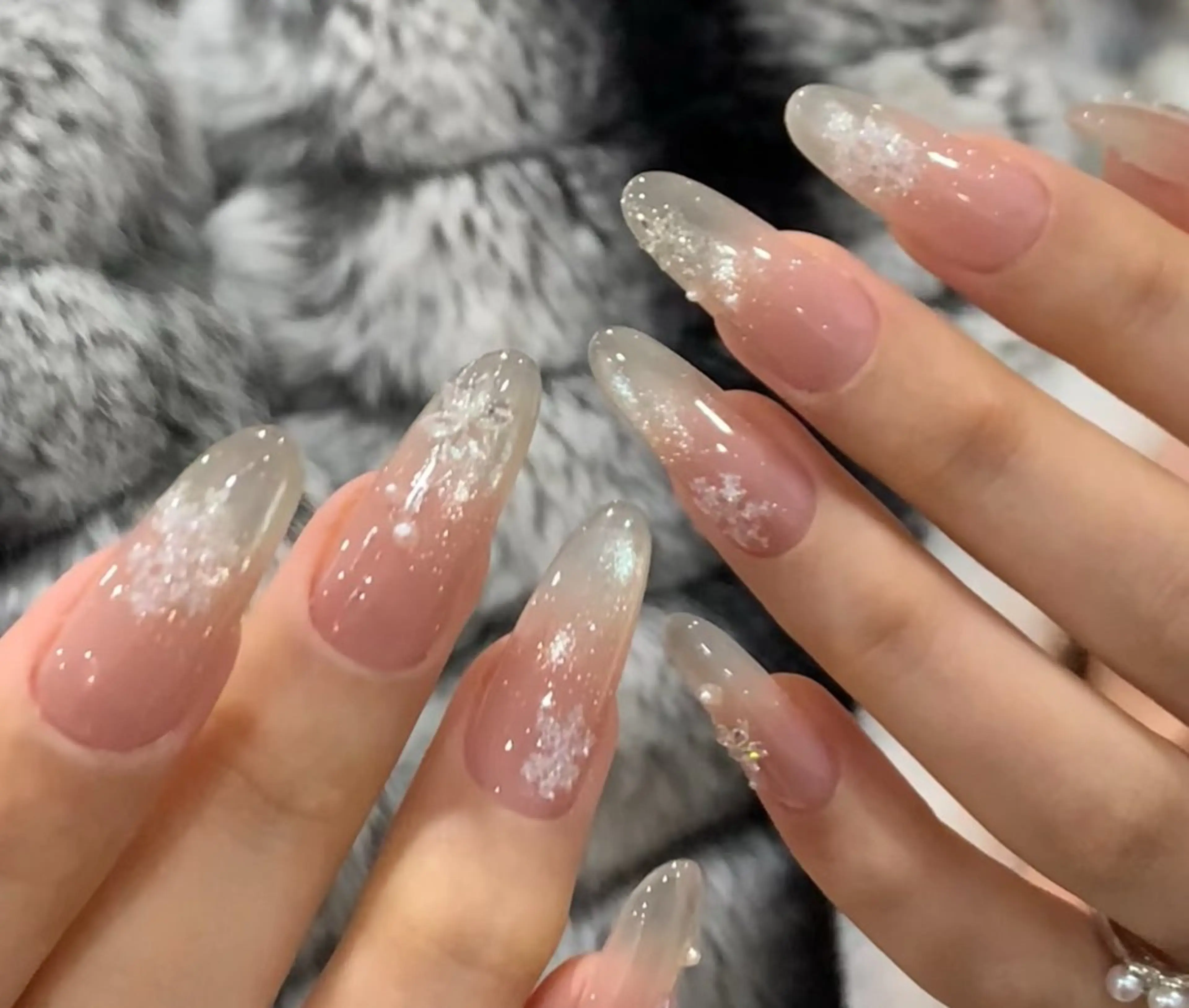 ネイル ハンドネイル Pure&Rich Nailのネイルデザイン
