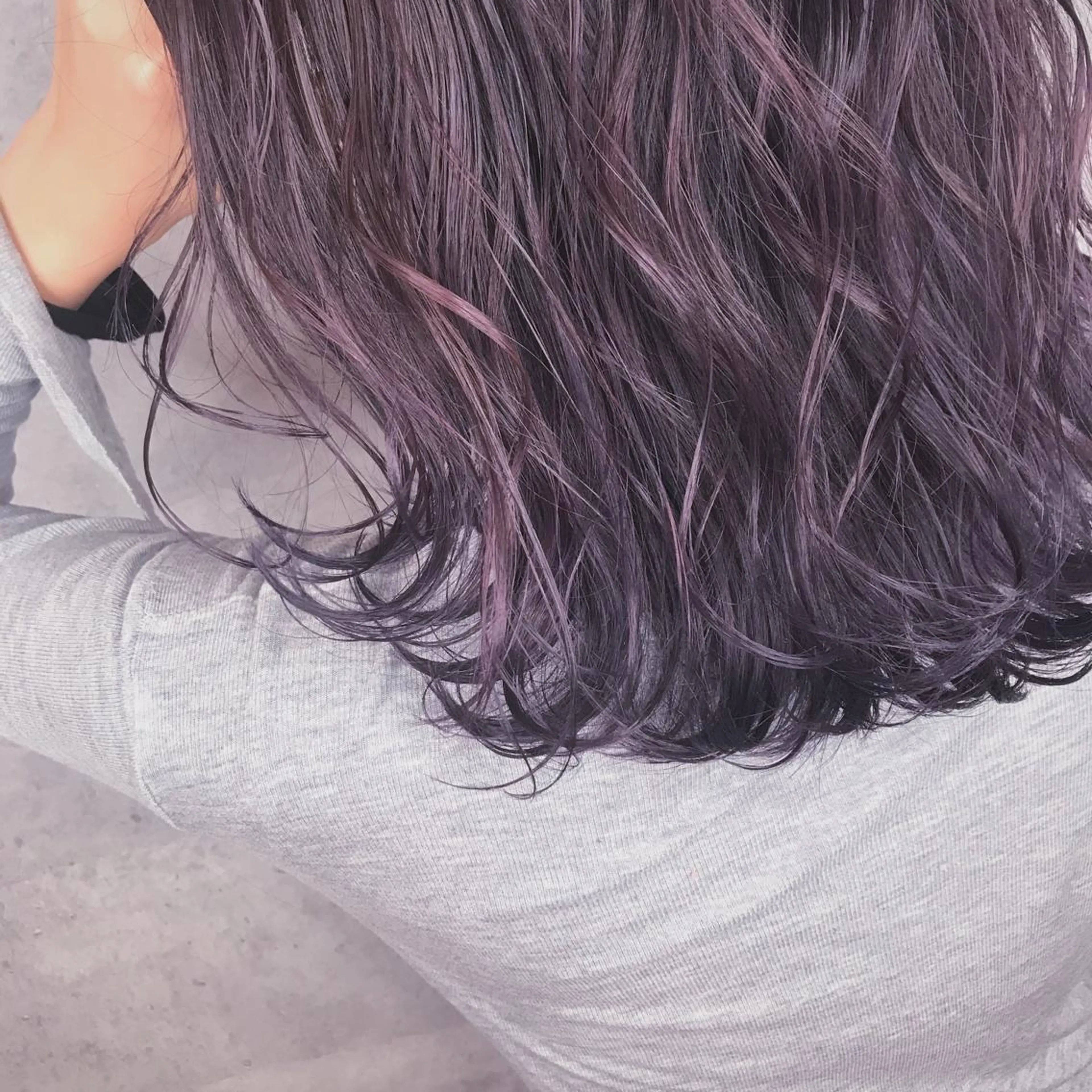 ミディアム カラー _WHITE芝本 賢吾【天王寺店】のヘアスタイル