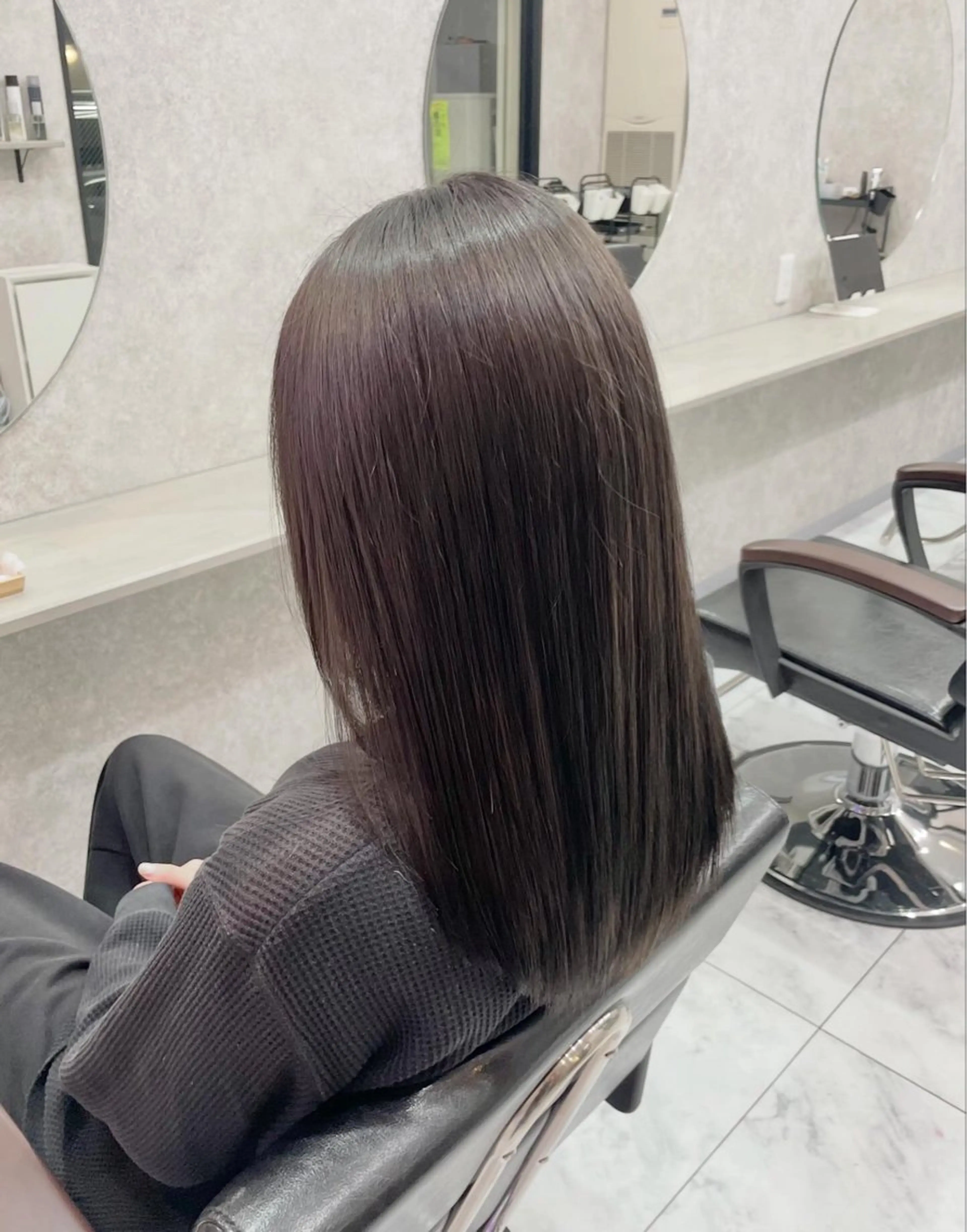 セミロング 🦋ハイトーン🦋 石山 希理🦋のヘアスタイル